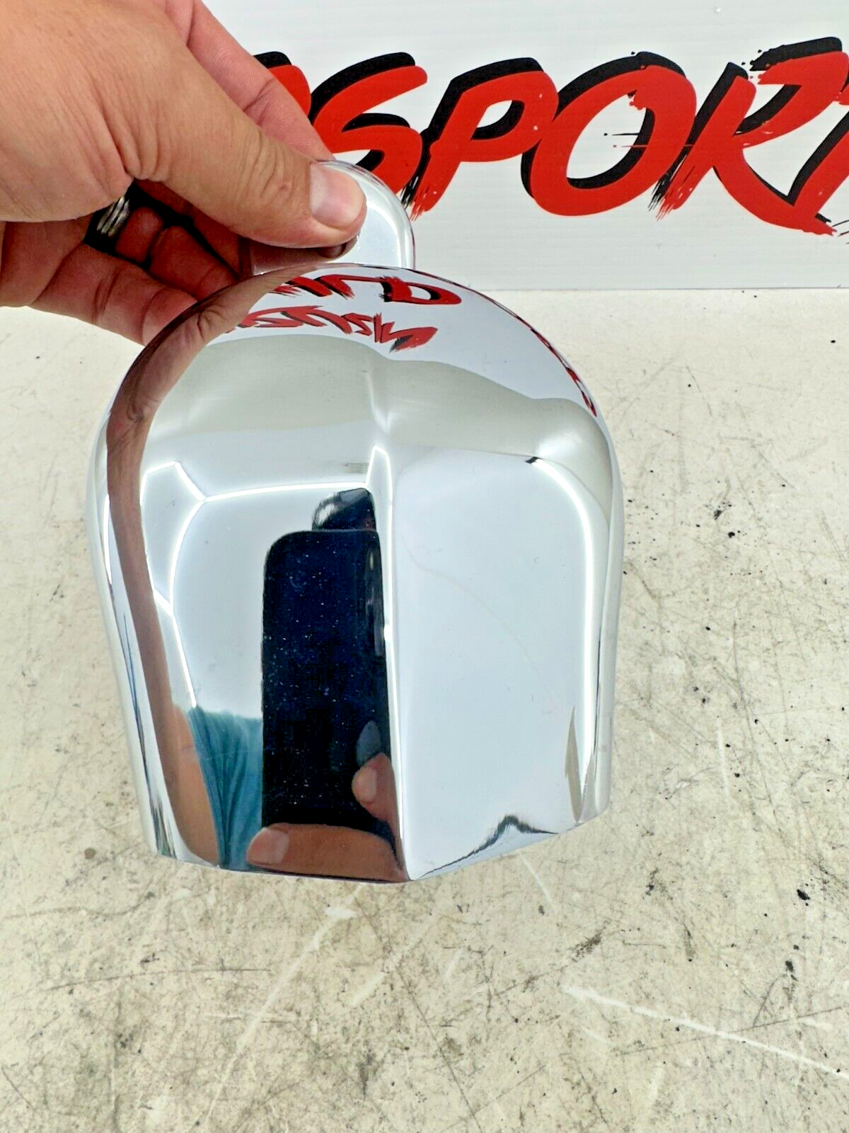 2007 Harley Electra Glide CVO Horn + Chrome Cover