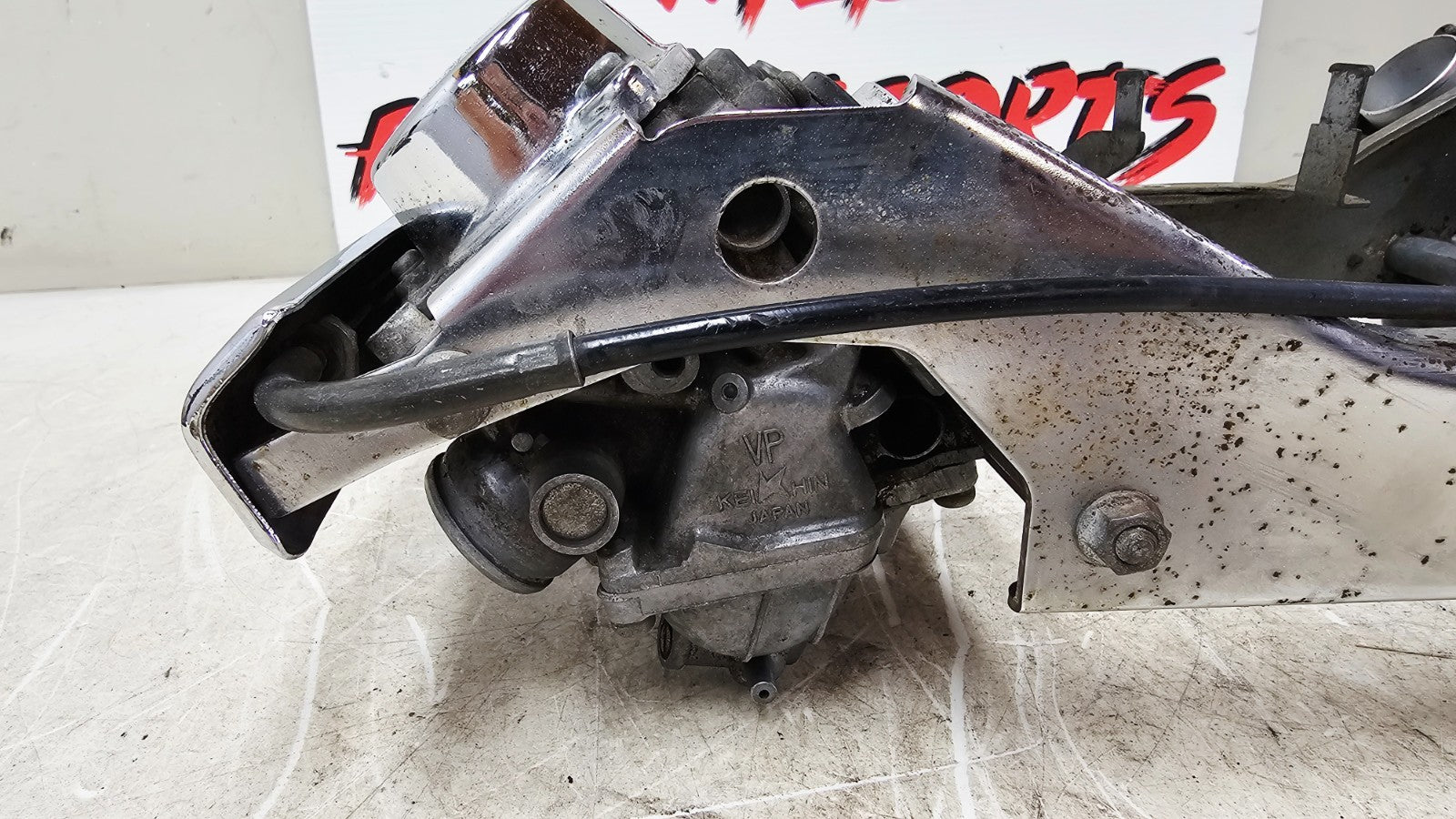 2000 HONDA VALKYRIE INTERSTATE Chrome Carb Body Carburetor Fuel Bowl Rack