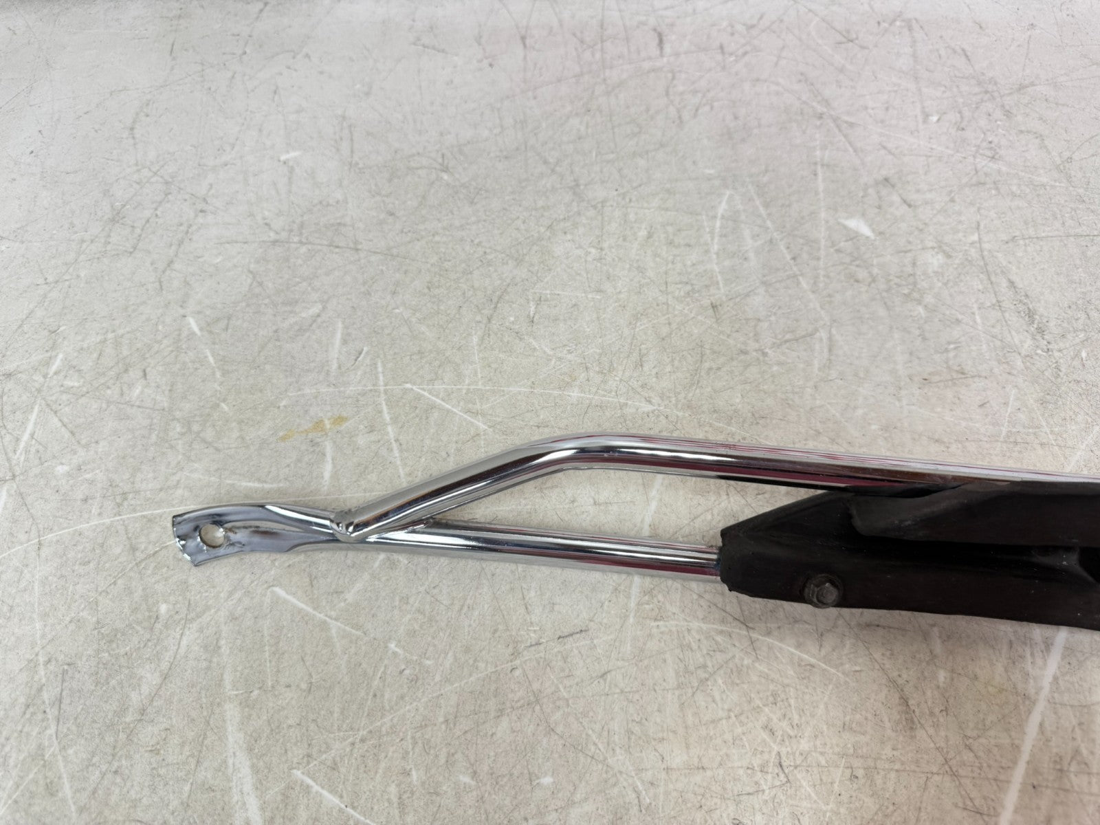 2003 HARLEY ELECTRA GLIDE Front Fender Bumper Trim Rail Guard w/ Reflector