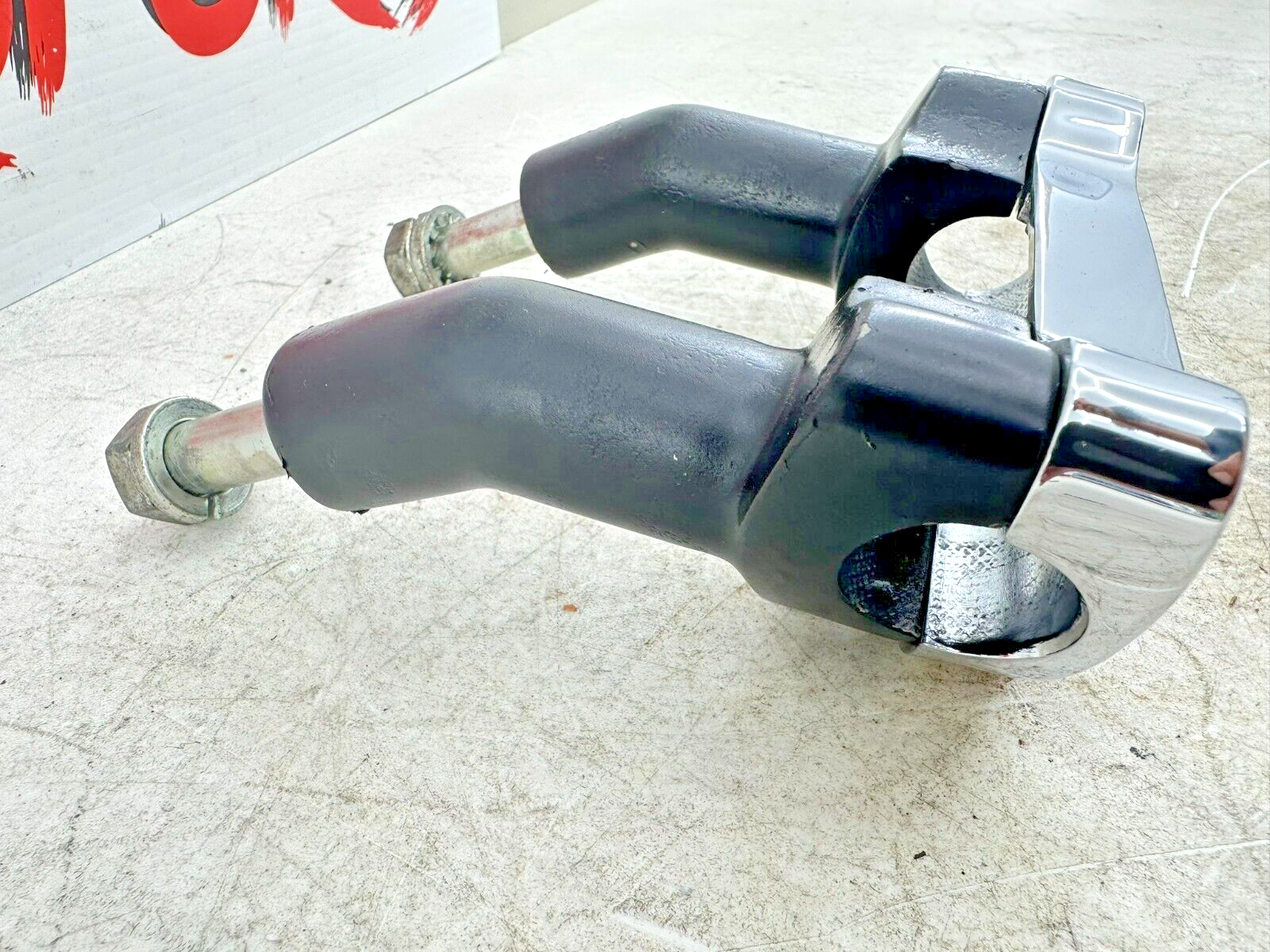 2002 HARLEY SOFTAIL Live To Ride Handlebar Clamp Riser