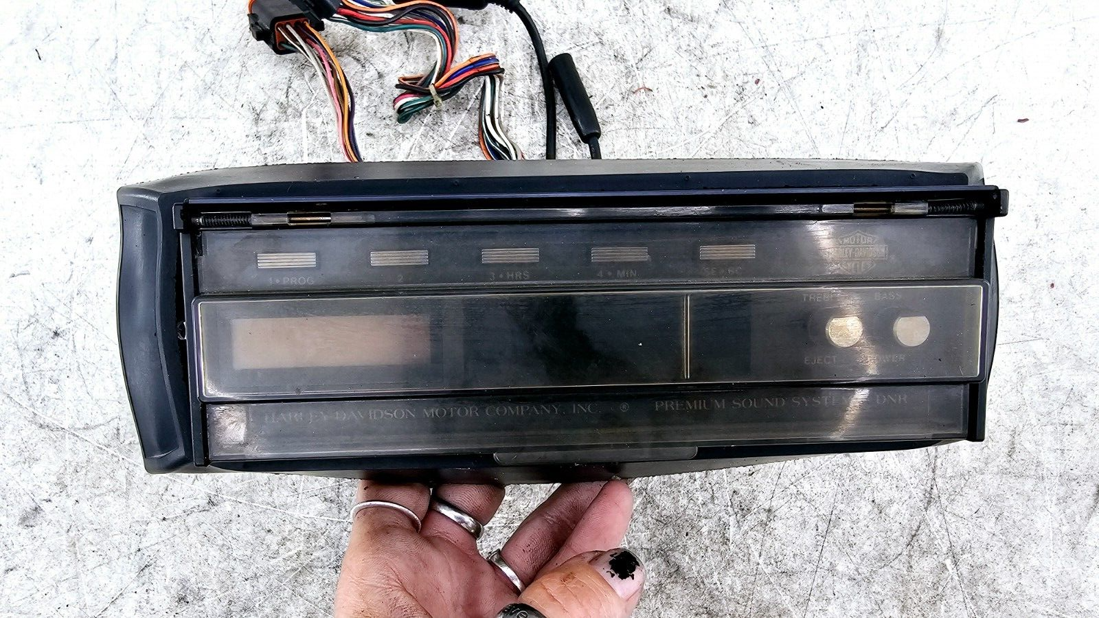 1994 HARLEY FLH ELECTRA GLIDE AM FM Cassette Radio Stereo Head Unit