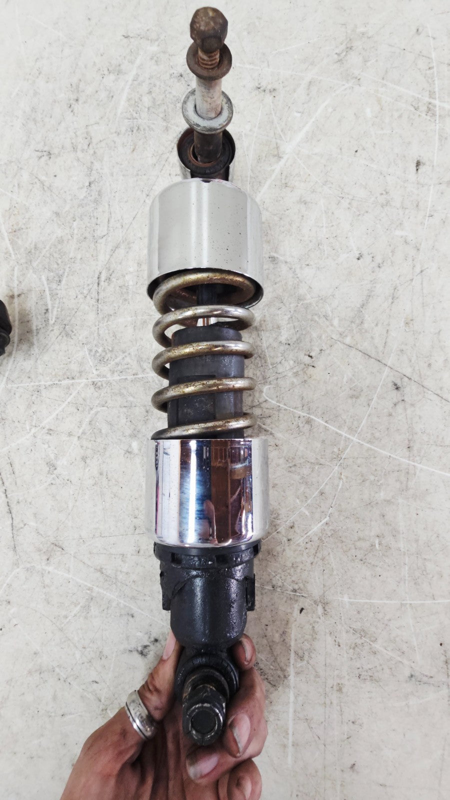 1990 Harley FXR FXRT FXRD FXRS FXLR FXRC Rear Shocks W/ Mounting Hardware OEM