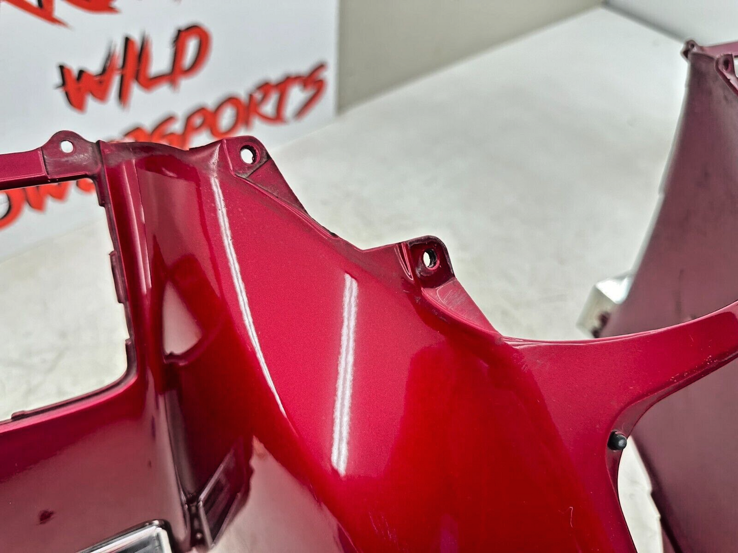 2004 Honda Goldwing GL1800 Top Shelter Fairing Cowl Panel Red