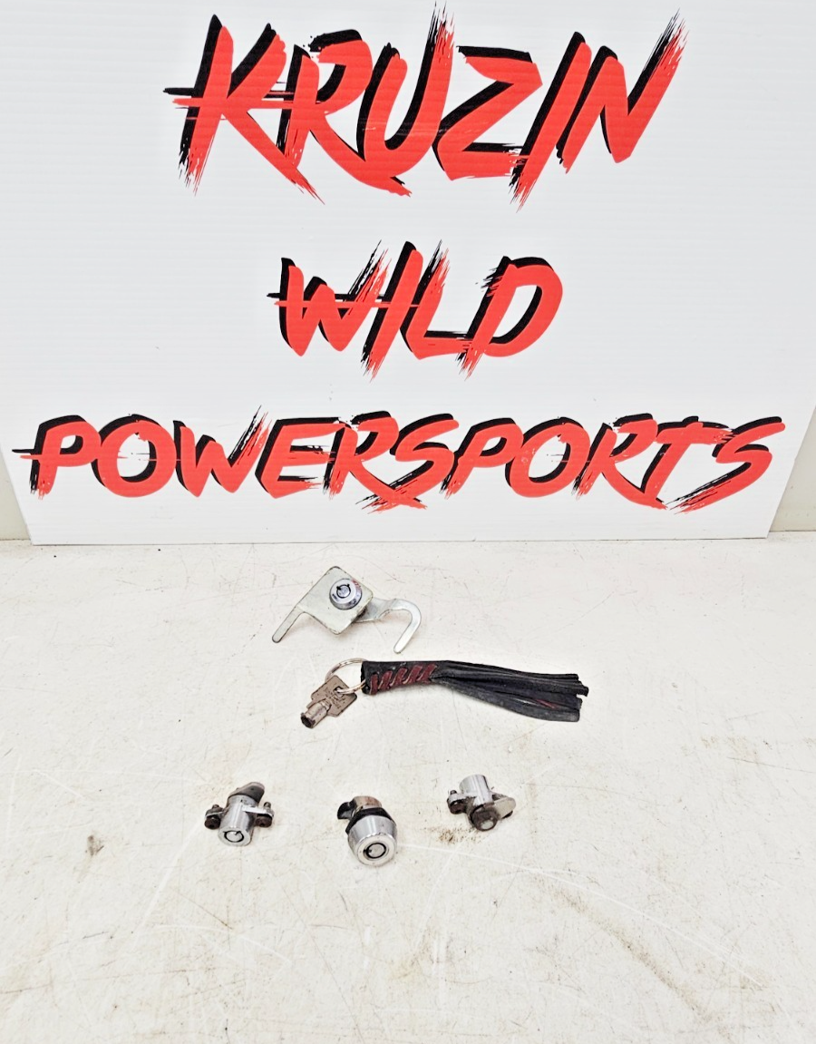 1996 HARLEY FLH ELECTRA GLIDE Ignition Switch Saddlebag Tour Pak Locks Keys