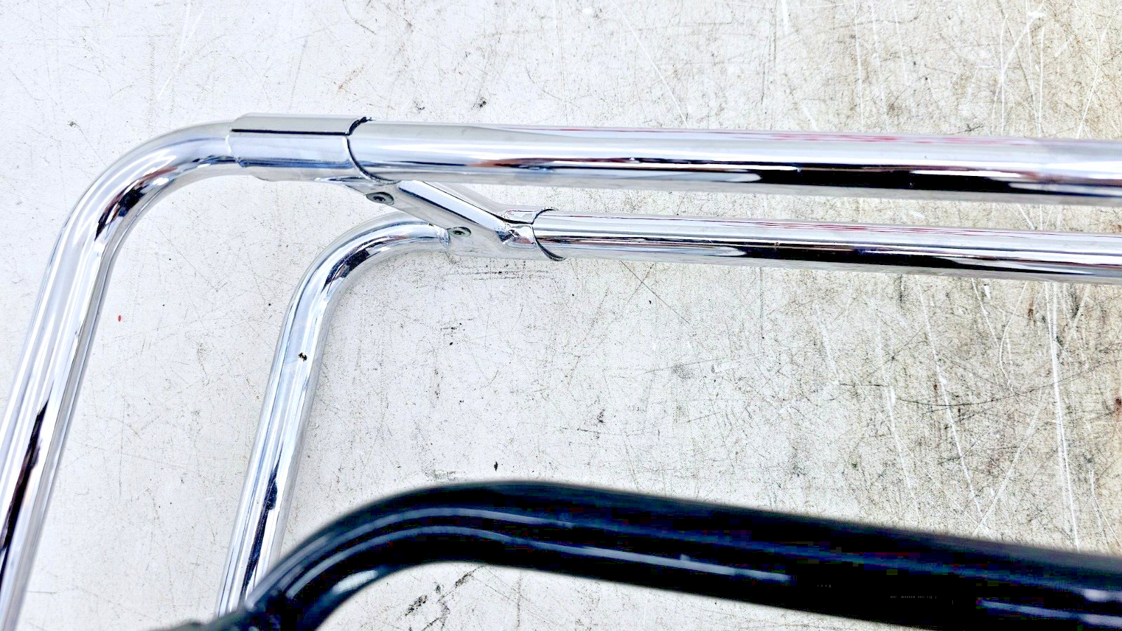 1998 HARLEY FLH ELECTRA GLIDE Chrome Right Saddlebag Guard Bumper Surround Bars