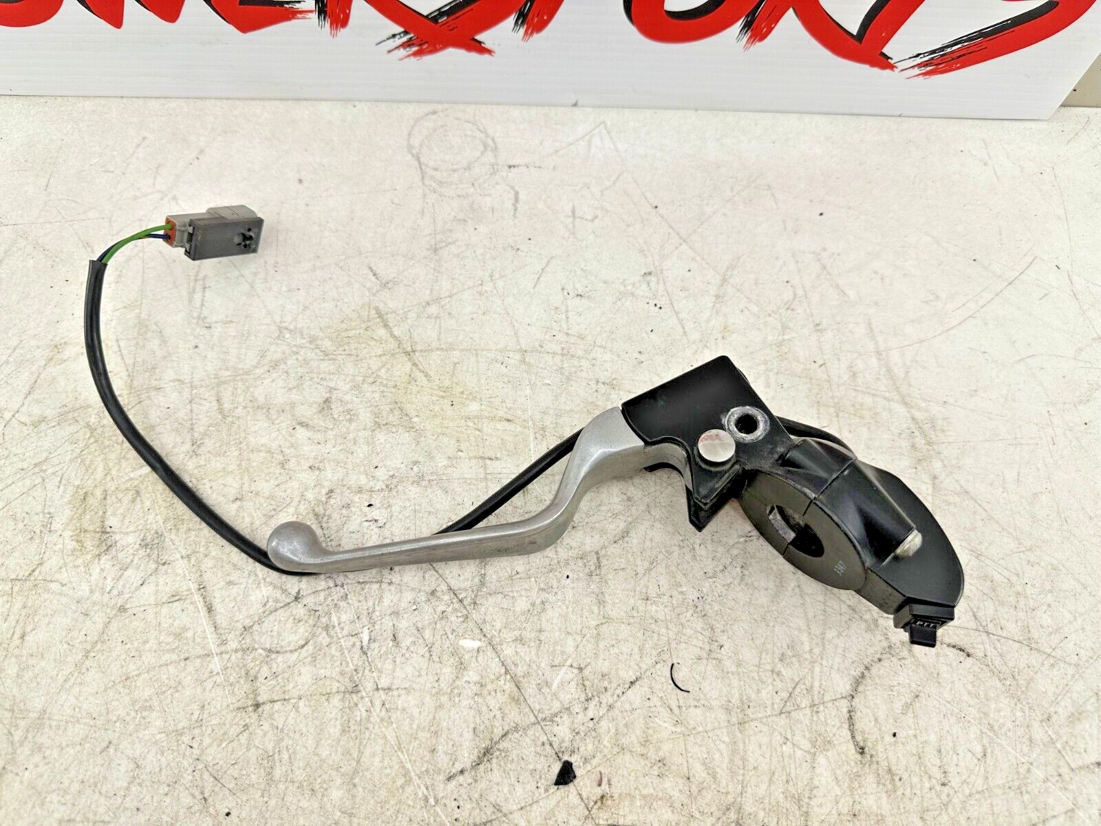 1994 HARLEY ELECTRA GLIDE Clutch Lever w PTT Button Handlebar Control OEM
