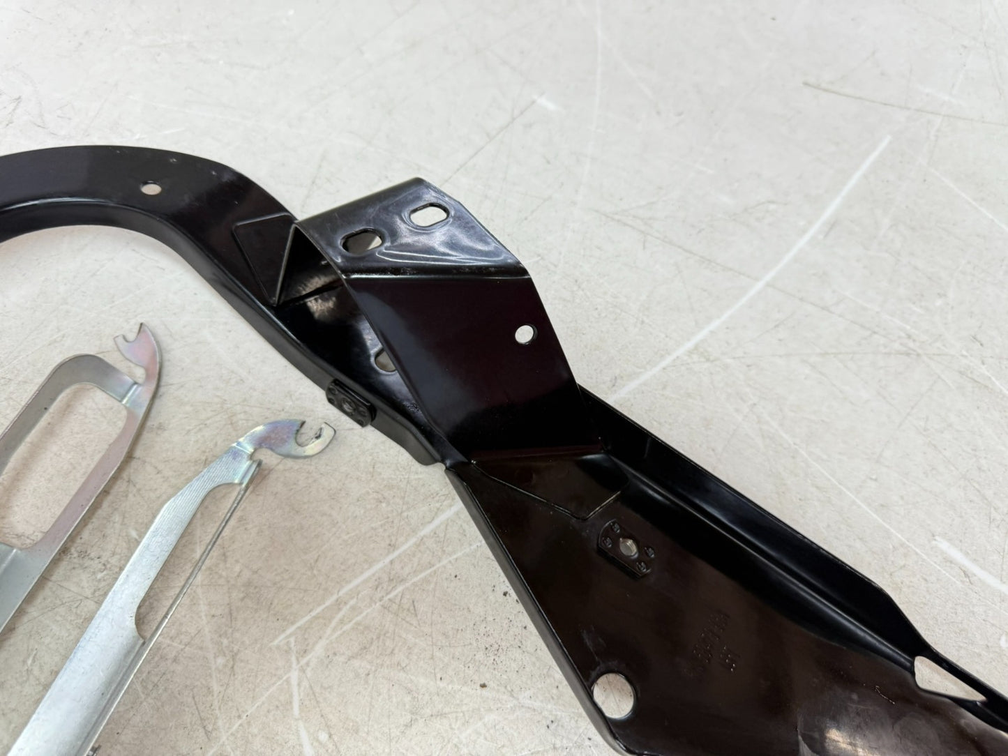 2003 HARLEY ELECTRA GLIDE Front Fairing Left Right Support Brackets