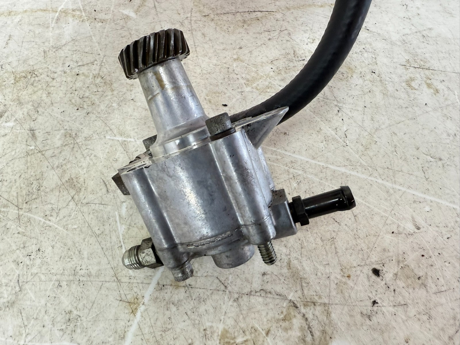 1997 Harley Davidson Sportster Engine Oil Pump Hose