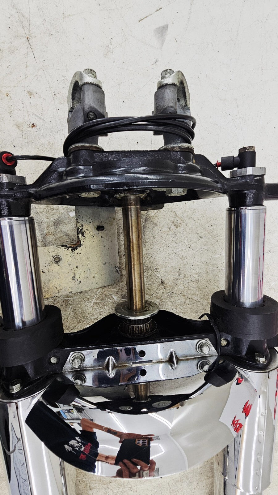 2000 HARLEY ELECTRA GLIDE Forks Triple Tree Front End Suspension