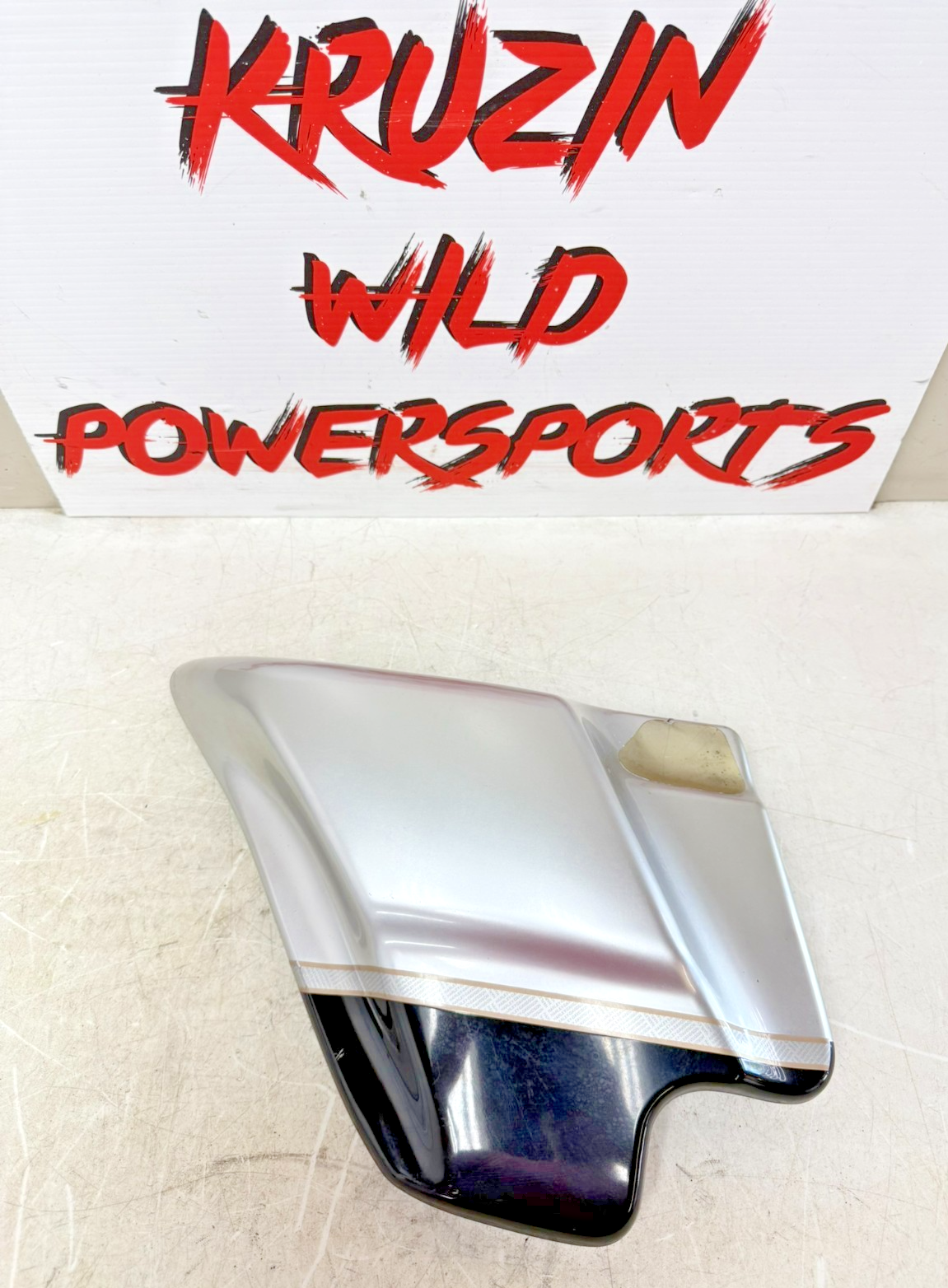 2003 HARLEY ELECTRA GLIDE Left Side Cover Fairing Cowl 100th Anniversary