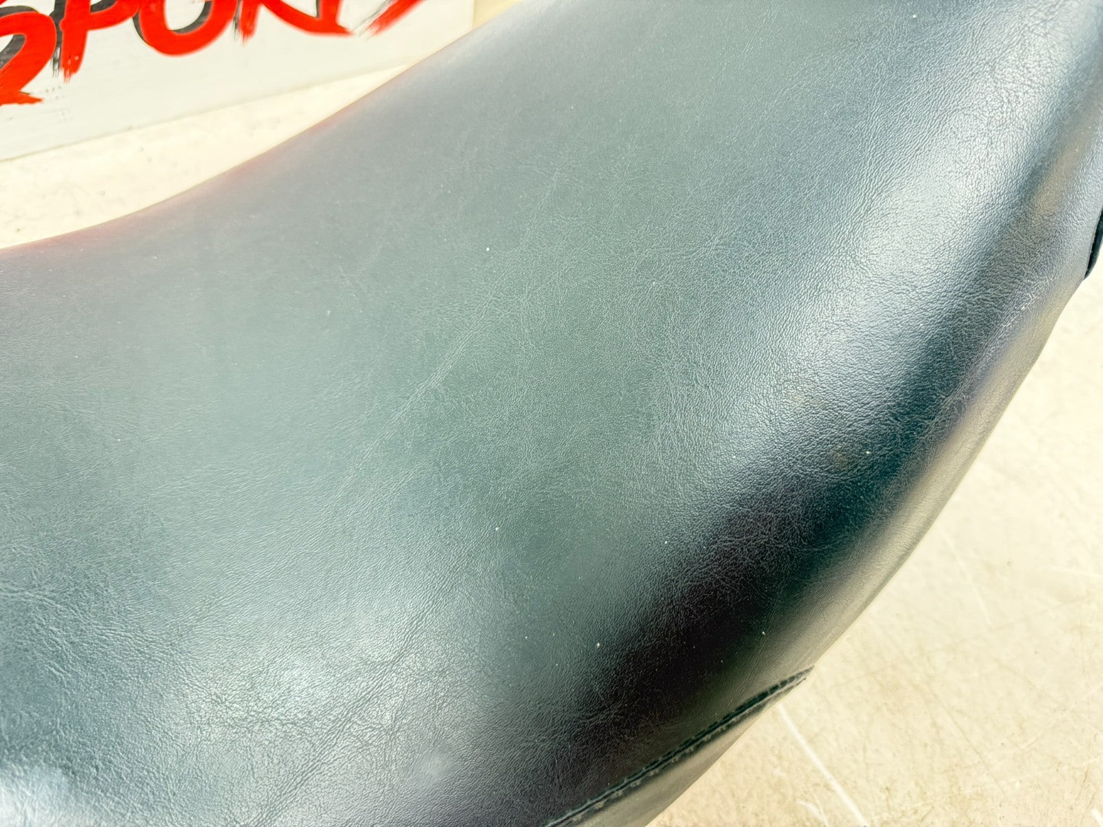 1997 HARLEY DAVIDSON SOFTAIL Gun Slinger OEM Driver Seat Saddle 2 Up 