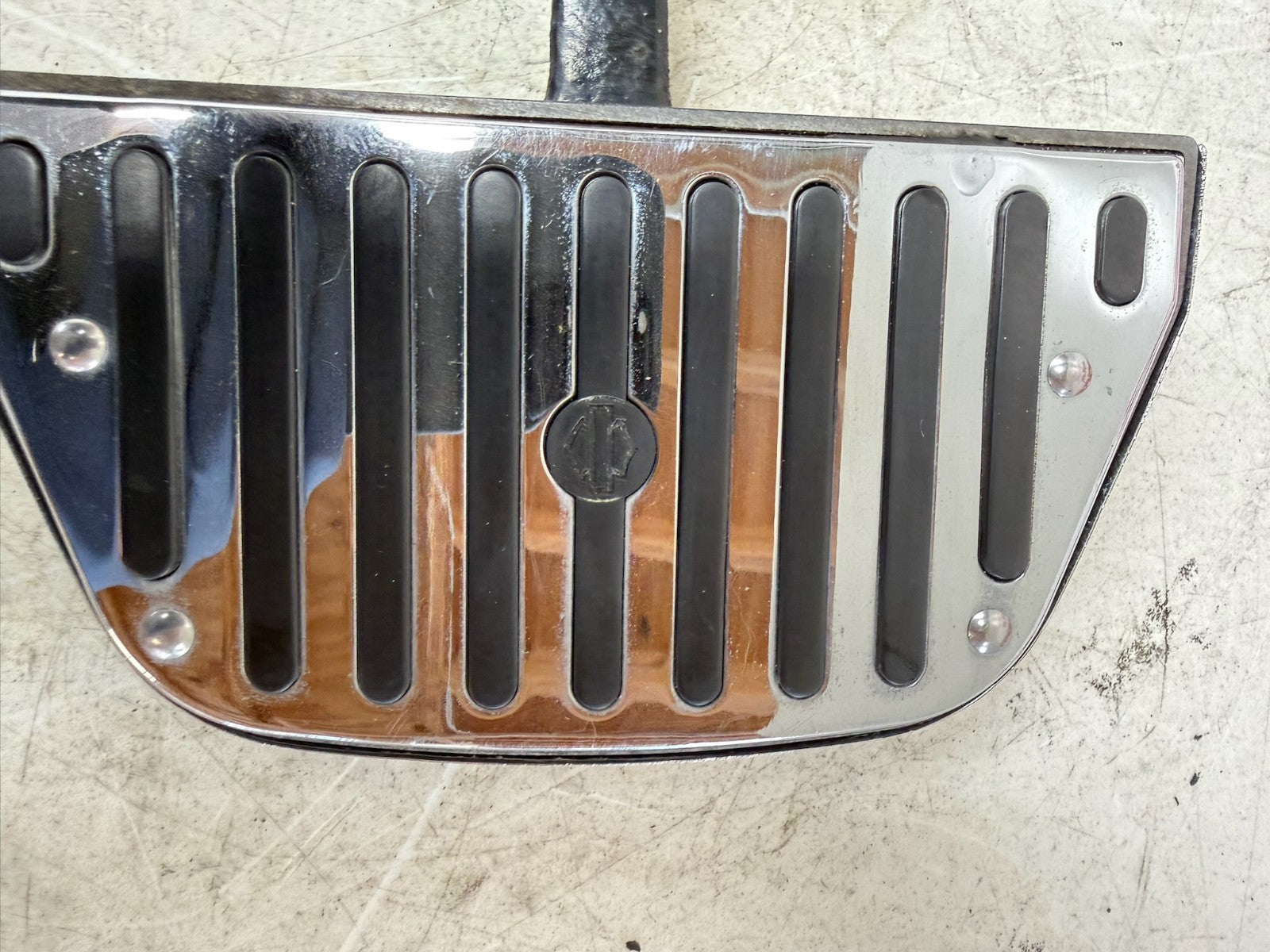 1995 HARLEY FLH ELECTRA GLIDE Floorboard Right Footrest OEM HD