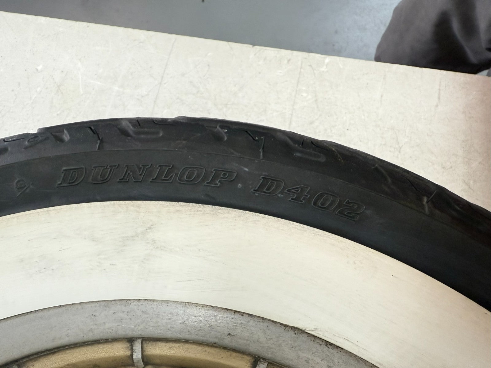 2003 HARLEY ELECTRA GLIDE 16" Rear Wheel Rim Tire Gold 100th Anniversary 9 Spoke