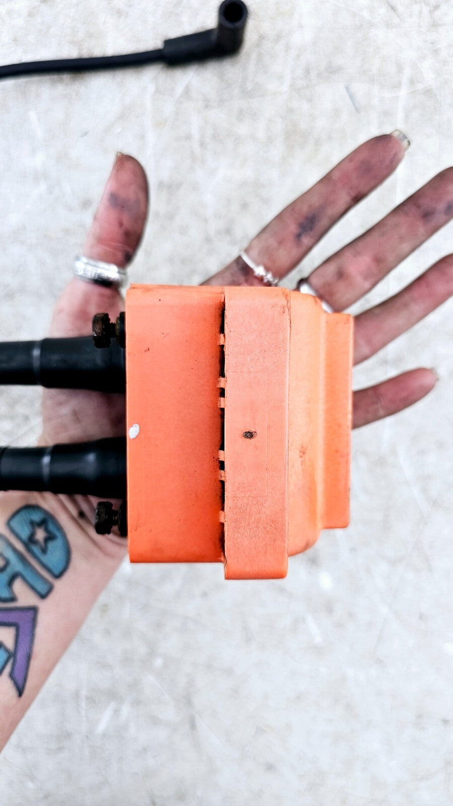 1995 HARLEY DYNA CONVERTIBLE Ignition Coil + Spark Plug Wires 31620-88 OEM HD