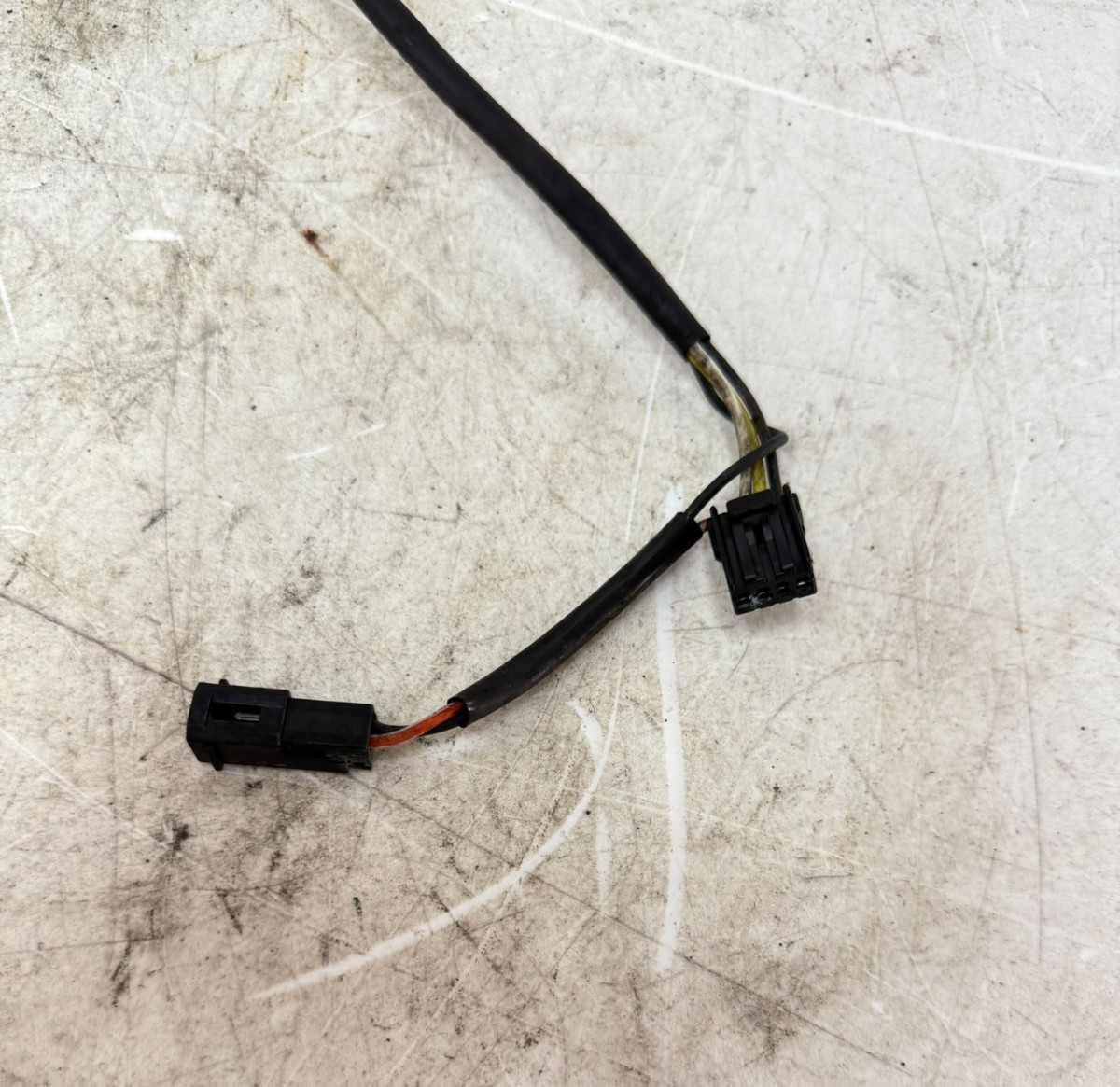 1997 HARLEY DAVIDSON SOFTAIL 8" OEM HD Chrome Headlight Housing Mounting Bracket