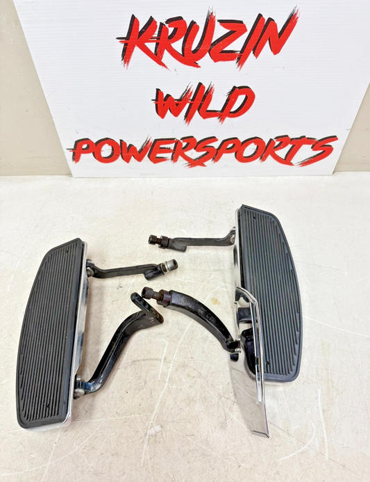 2003 HARLEY ELECTRA GLIDE Driver Floorboard Foot Rest Pad Right Left MTG Bracket