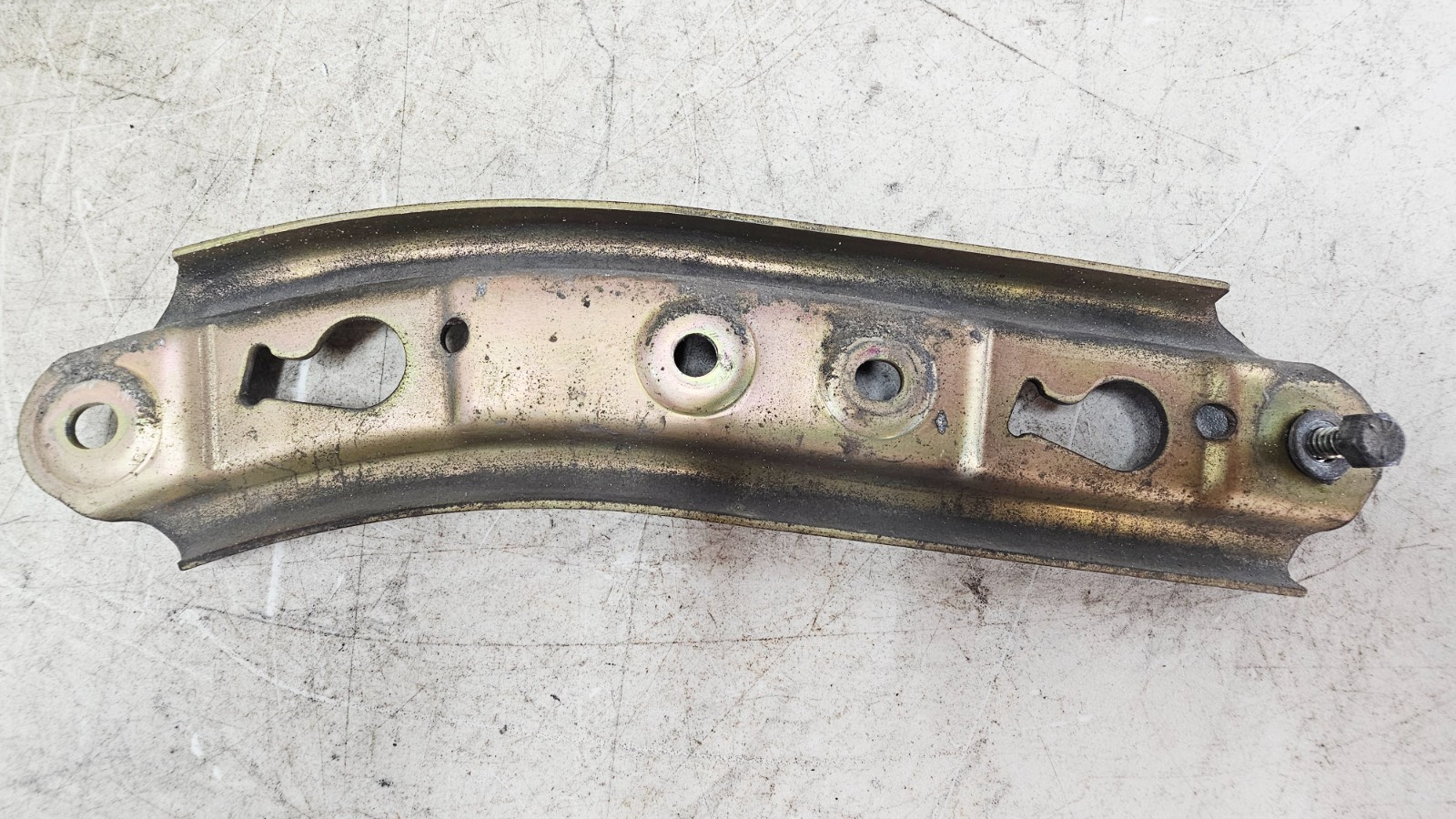 2000 HARLEY SOFTAIL DEUCE Rear Fender Mounting Bracket Support