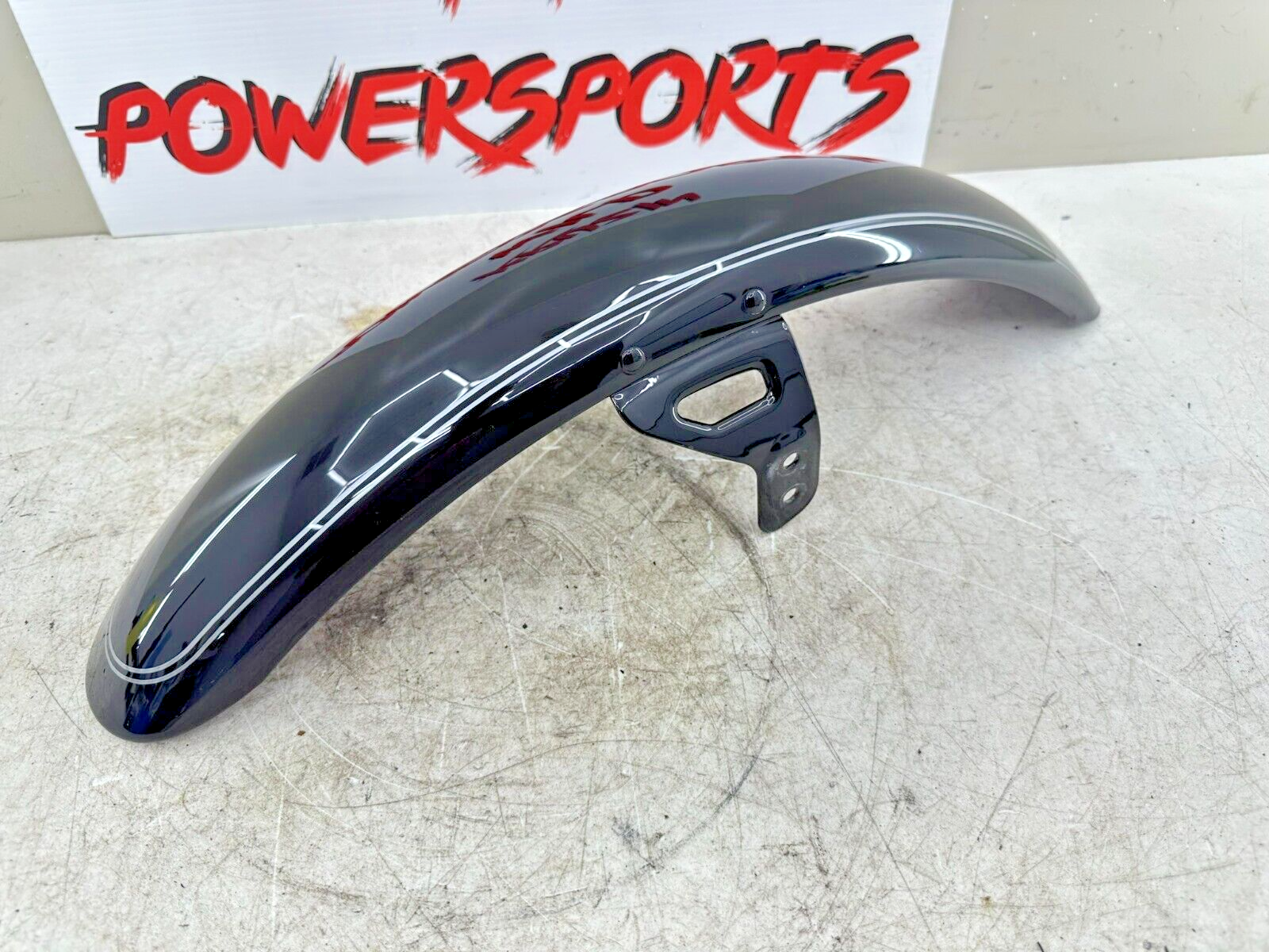 2006 Harley Dyna Low Rider OEM HD Front Fender Black Nice!