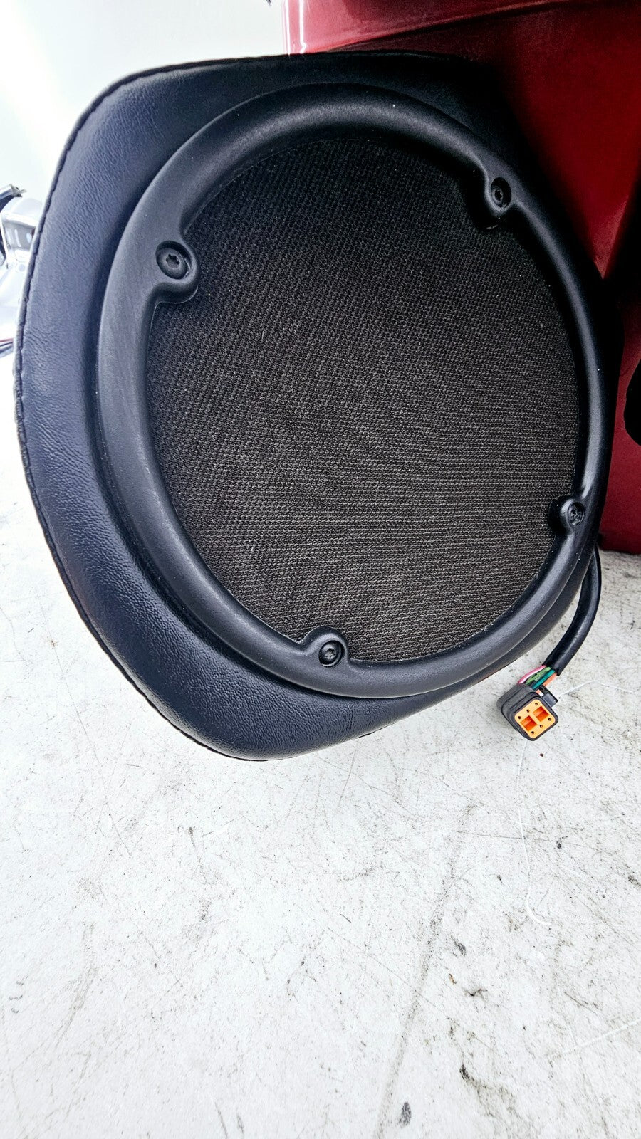 1998 HARLEY FLH ELECTRA GLIDE King Tour Pac Pack Trunk Top Box w/ Speakers Lid