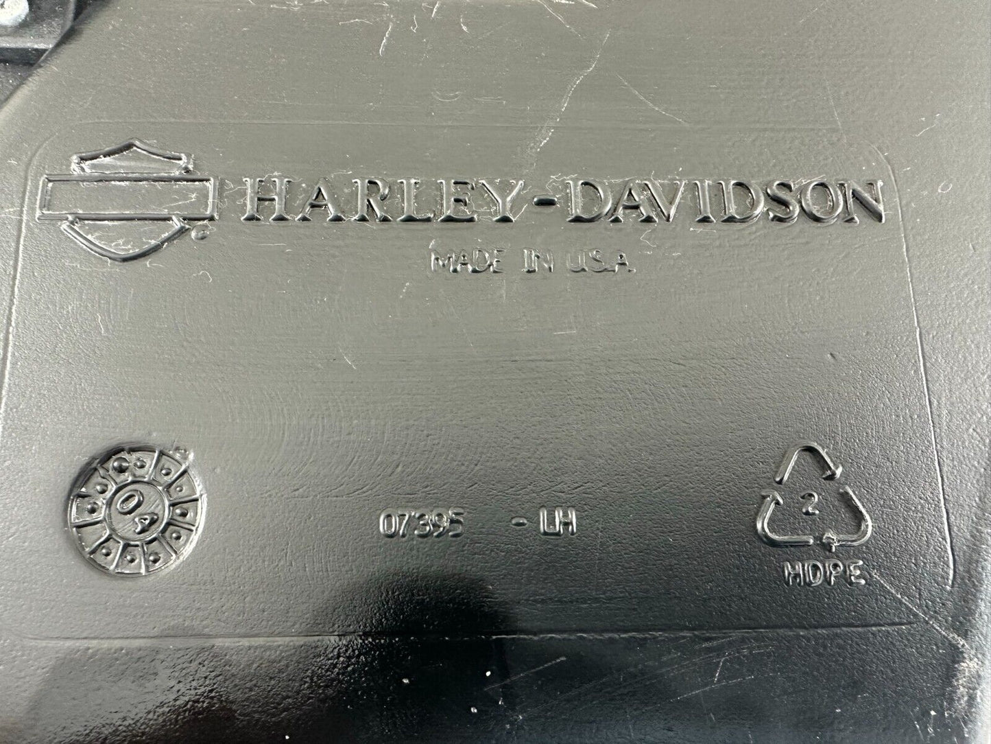 2005 HARLEY FLH ROADKING OEM HD Left Leather Hard Saddlebag w/ Lock & Hinges