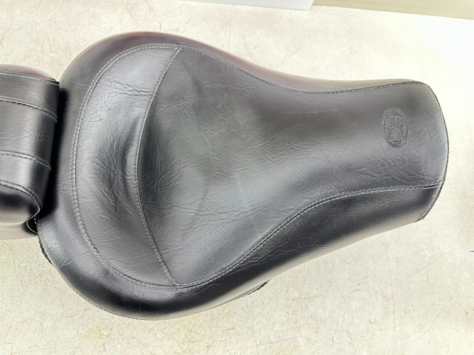 2002 HARLEY DYNA LOW RIDER Mustang Driver Passenger Seat Saddle 2 UP 96-03