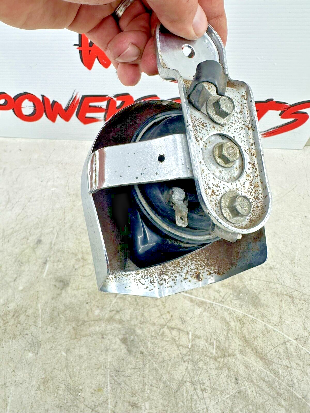2002 HARLEY SOFTAIL Horn + Chrome Cover