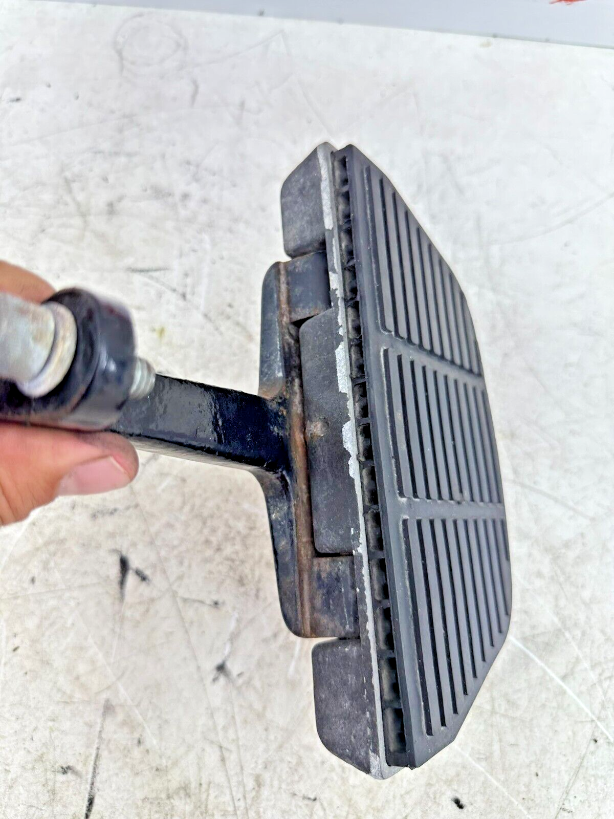 1999 HARLEY FLH ELECTRA GLIDE OEM HD Passenger Floorboards Foot Rest Pad