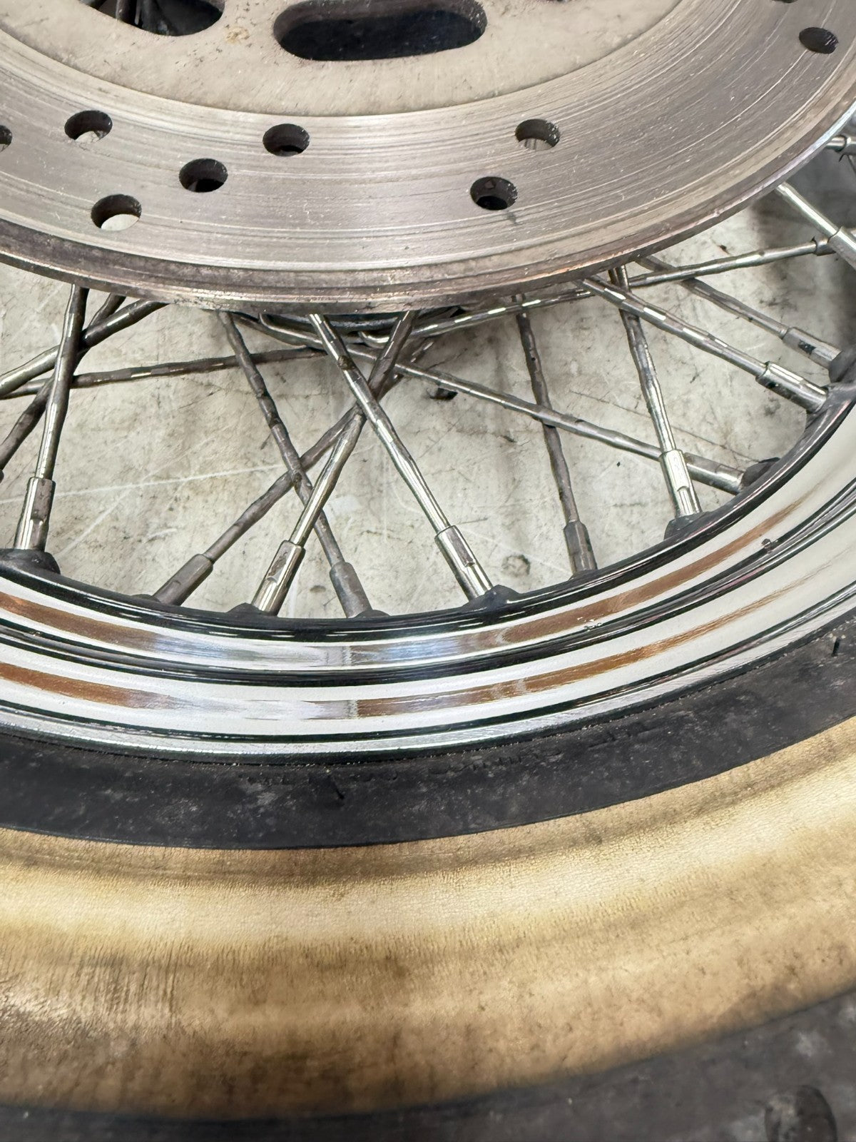 1997 HARLEY DAVIDSON SOFTAIL Front Wheel Rim Tire Laced Brake Rotor 16x3