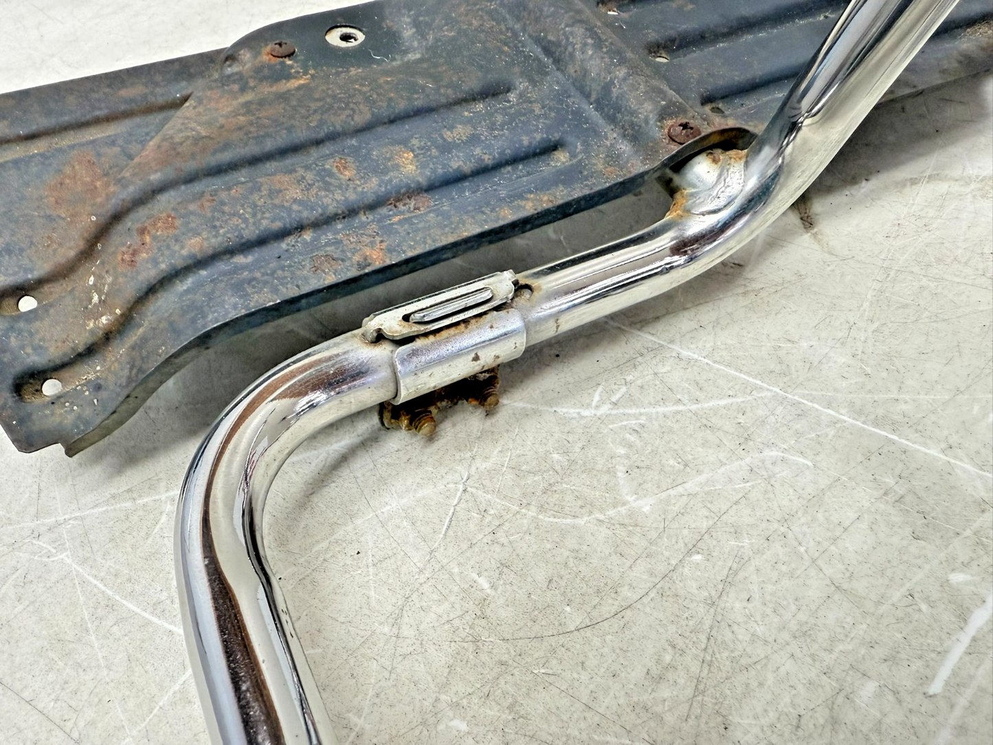 2001 HONDA VALKYRIE INTERSTATE Saddlebag Left Right Mount Bracket + Hardware