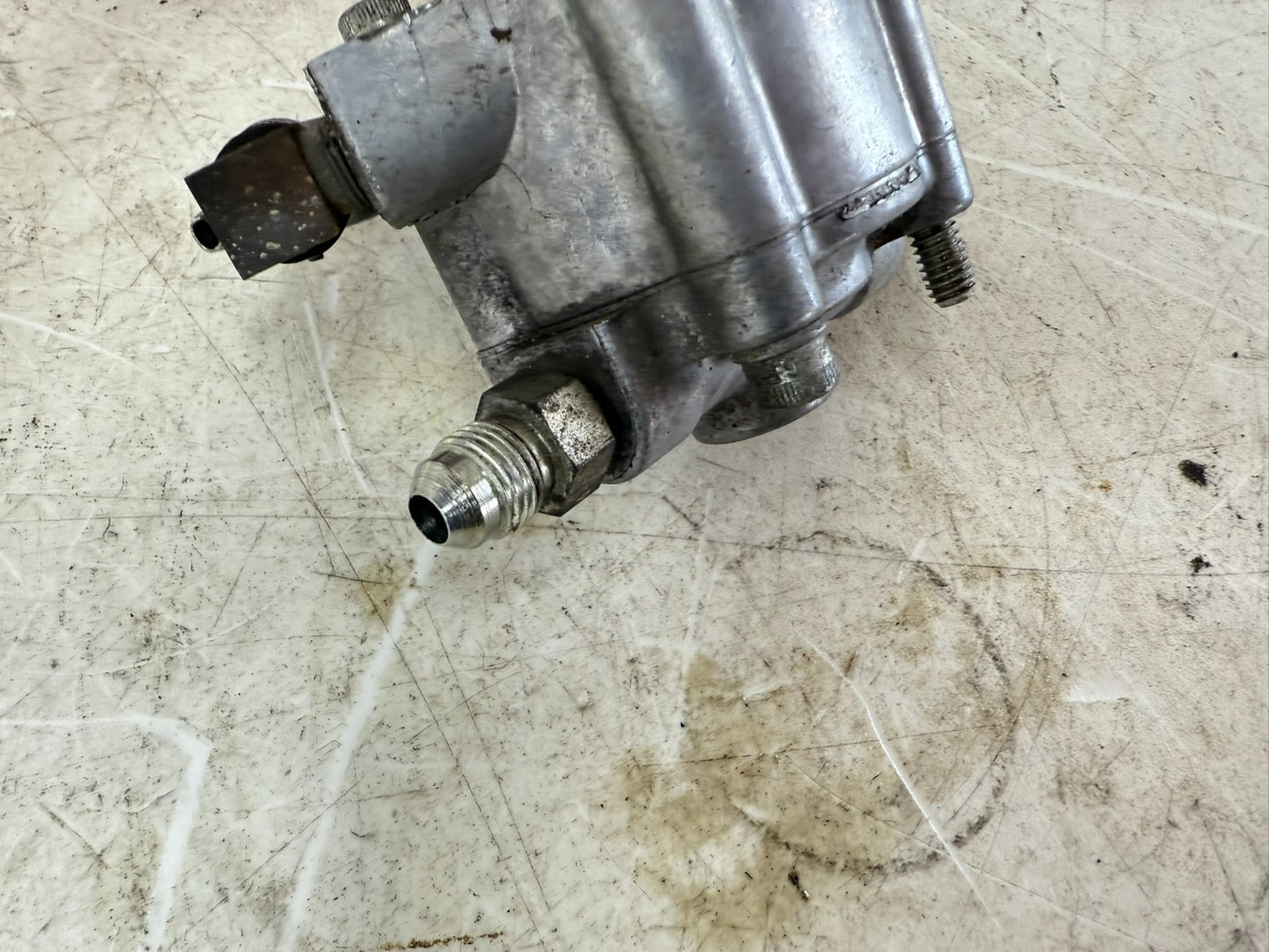 1997 Harley Davidson Sportster Engine Oil Pump Hose