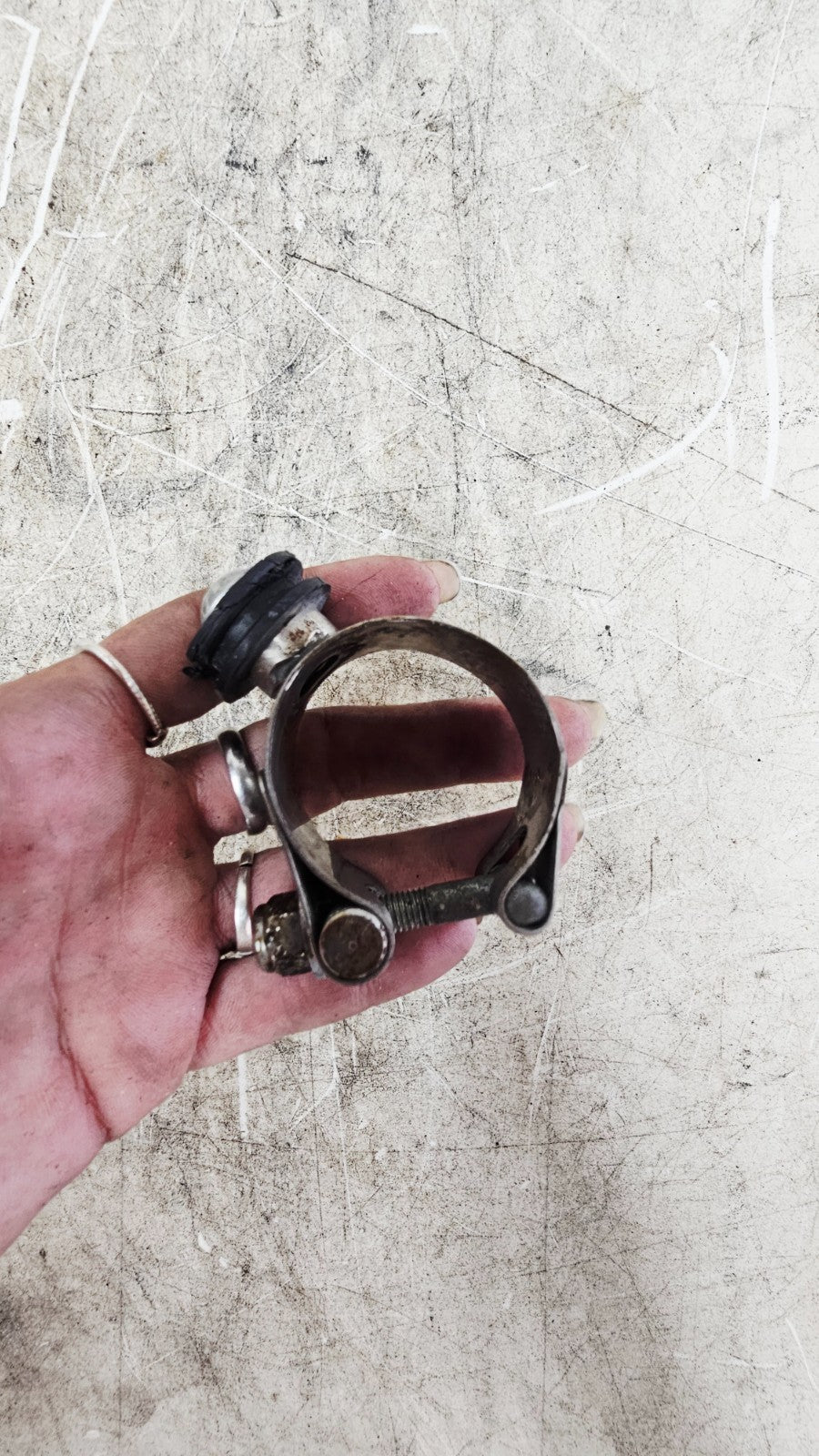 2001 Harley Davidson Sportster Windshield Quick Release Docking Hardware