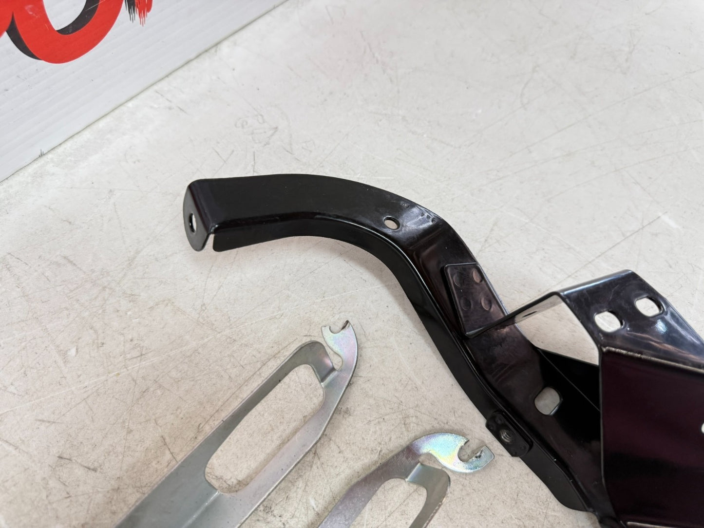 2003 HARLEY ELECTRA GLIDE Front Fairing Left Right Support Brackets