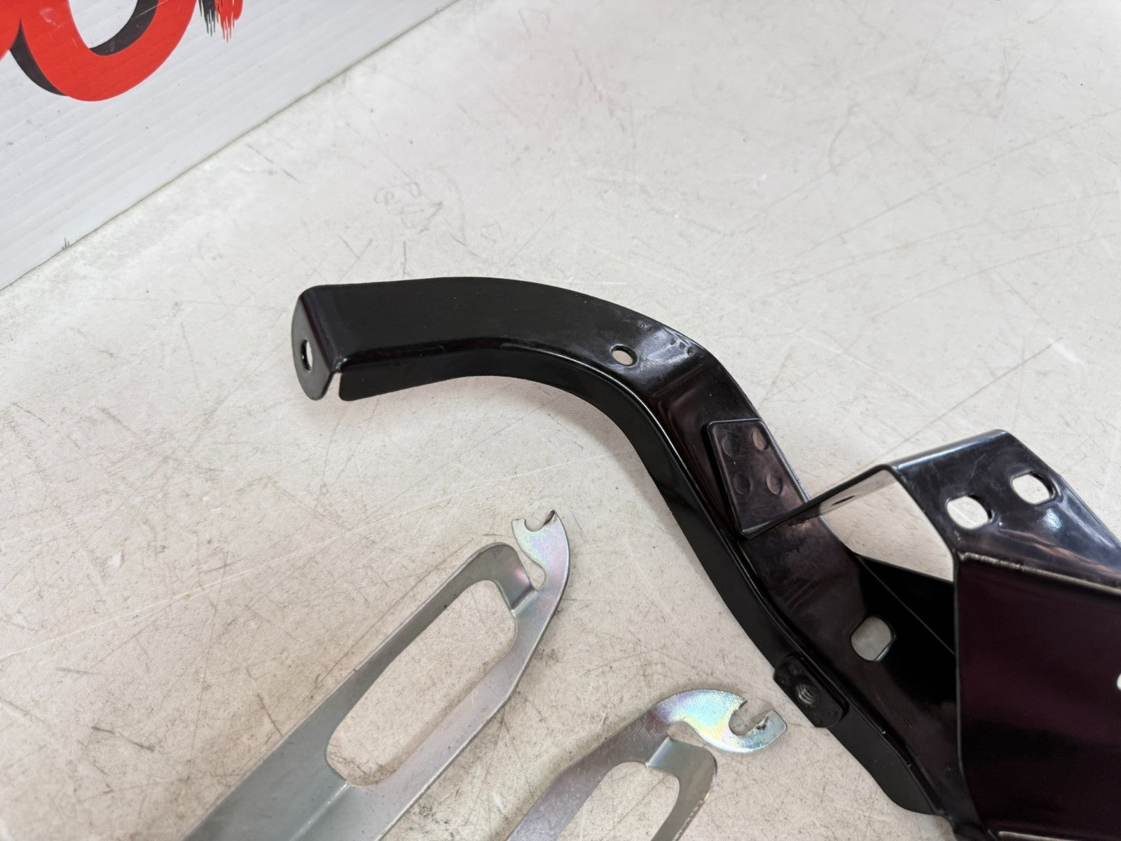 2003 HARLEY ELECTRA GLIDE Front Fairing Left Right Support Brackets