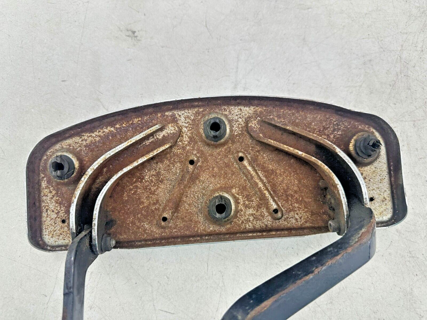 1999 HARLEY FLH ELECTRA GLIDE OEM HD Driver Floorboards + Mounting Bars Hardware