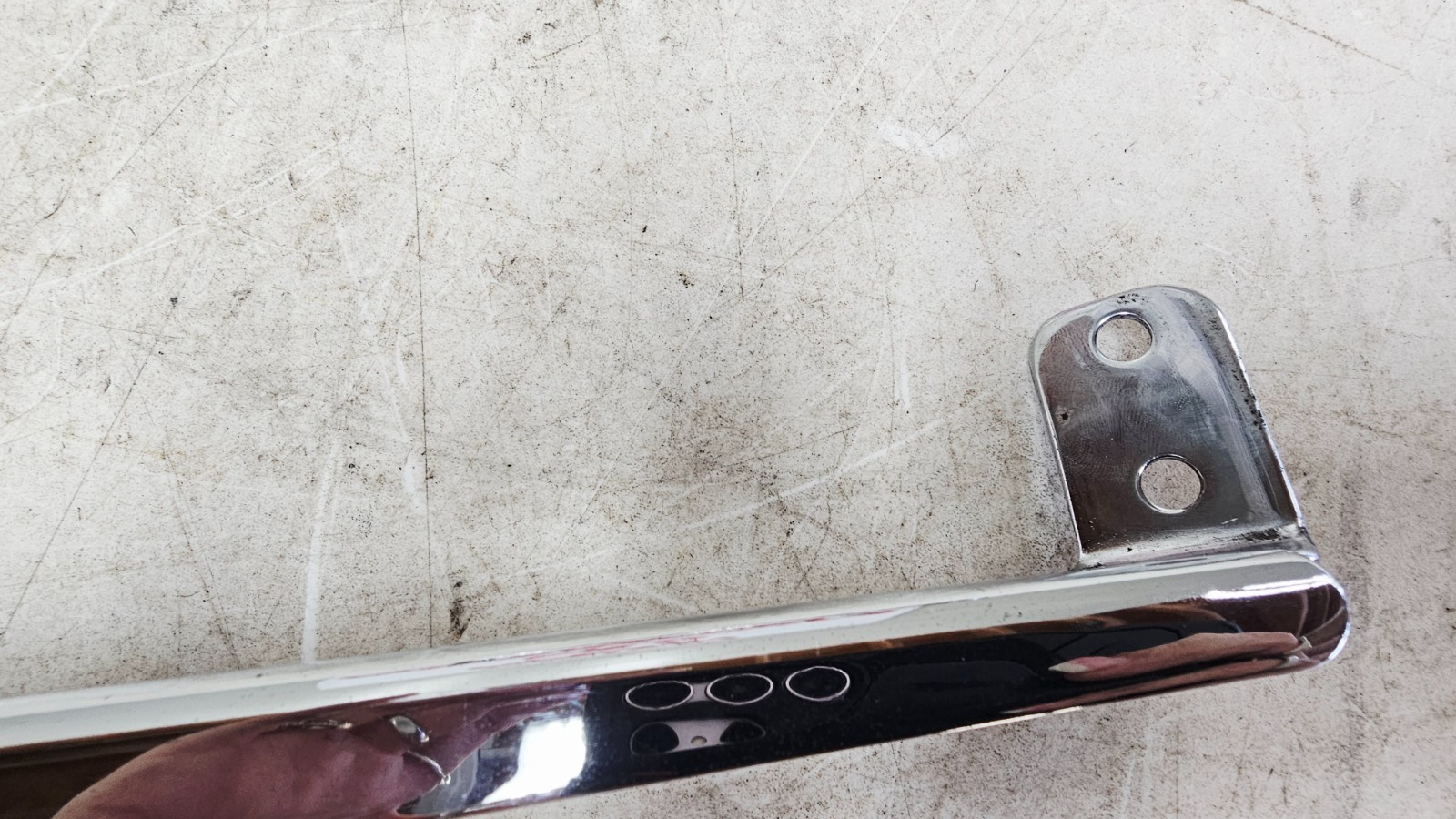 1996 HARLEY FLH ELECTRA GLIDE Left Right Chrome Saddlebag Guard Frame Bracket