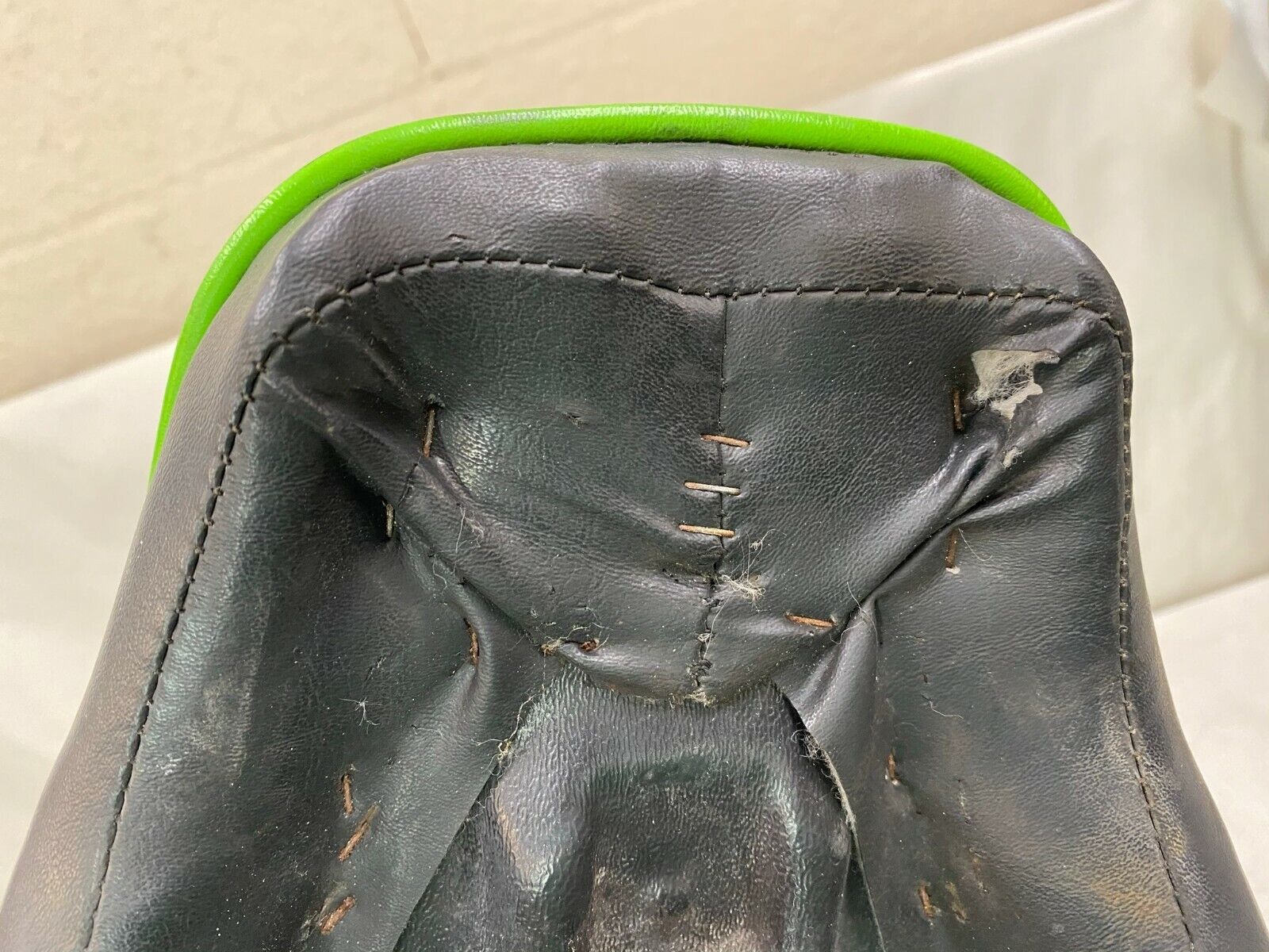 2002 HARLEY DAVIDSON FLH Electra Glide OEM HD Seat Saddle 2 UP Driver Passenger
