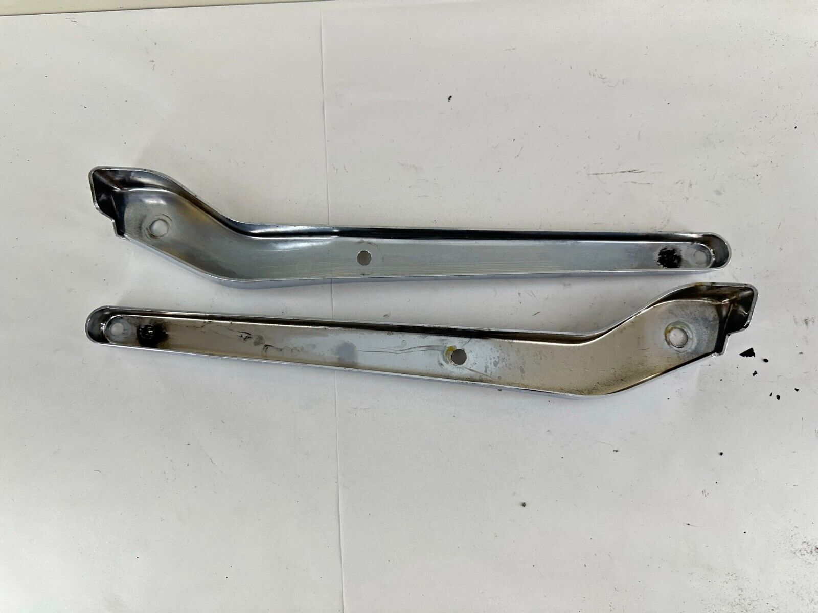 1996 HARLEY DAVIDSON DYNA REAR FENDER FRAME STRUT ARM BARS