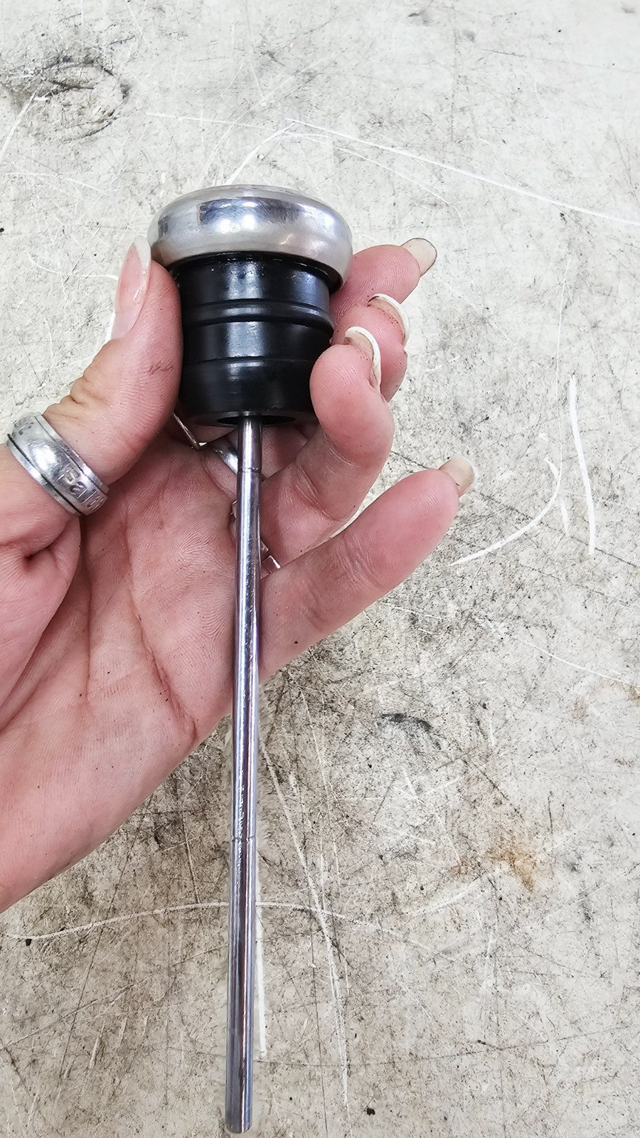 1999 HARLEY SOFTAIL Oil Tank Dipstick Cap