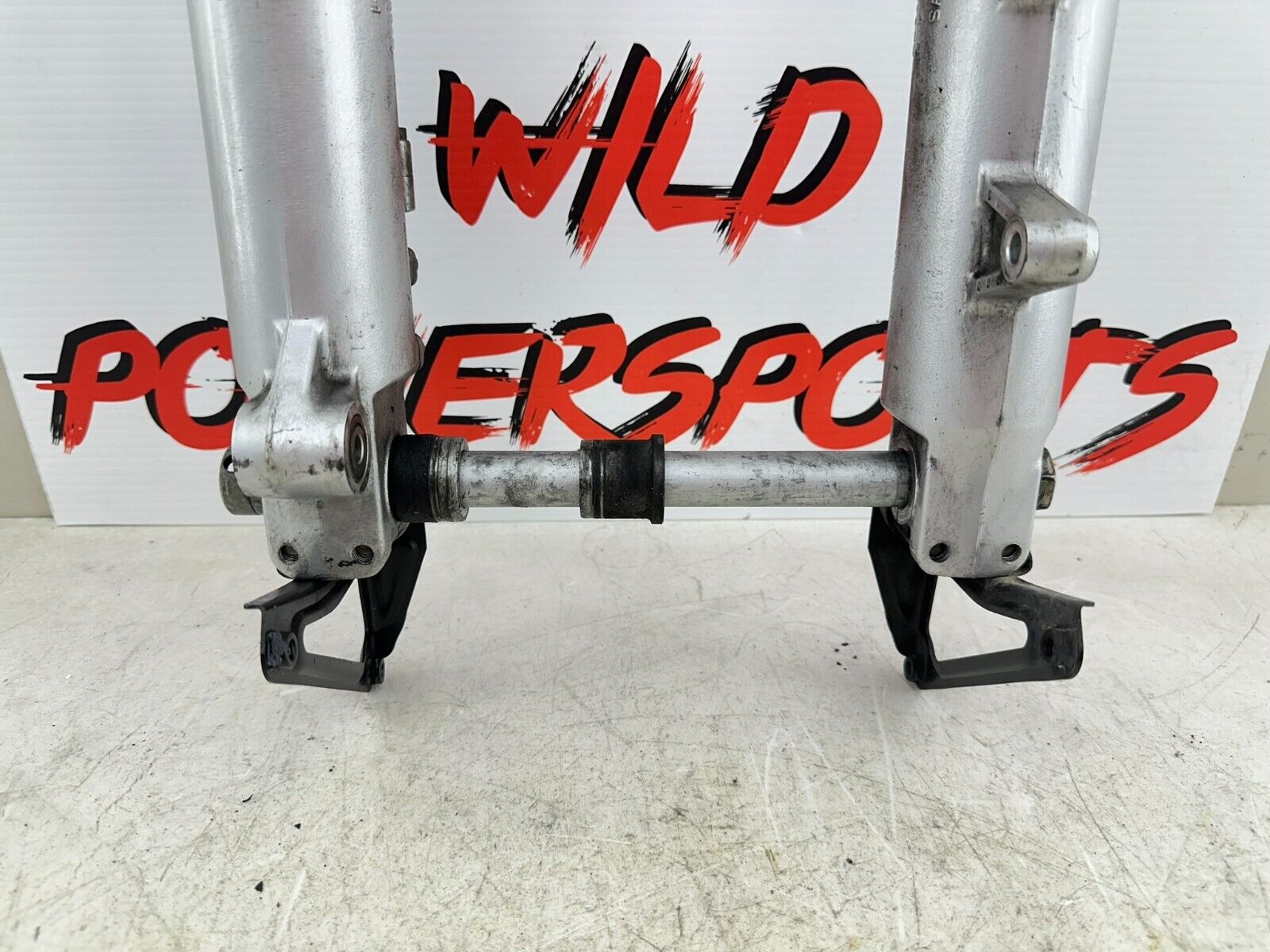 2004 Honda Goldwing GL1800 Forks Triple Top Clamp Front End W/ Axle