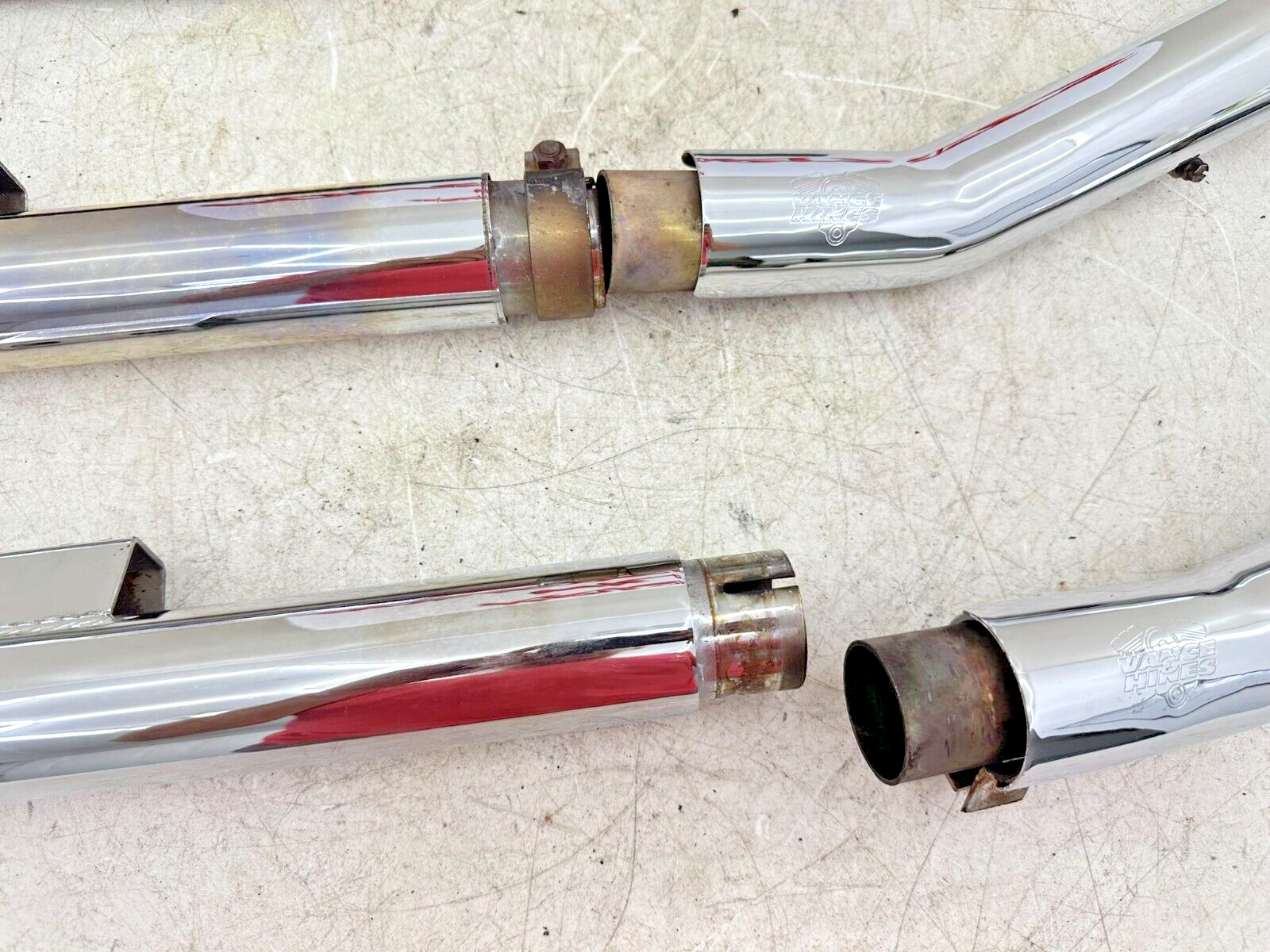 2006 HARLEY SOFTAIL DELUXE Vance + Hines Exhaust System Header Slip On Muffler