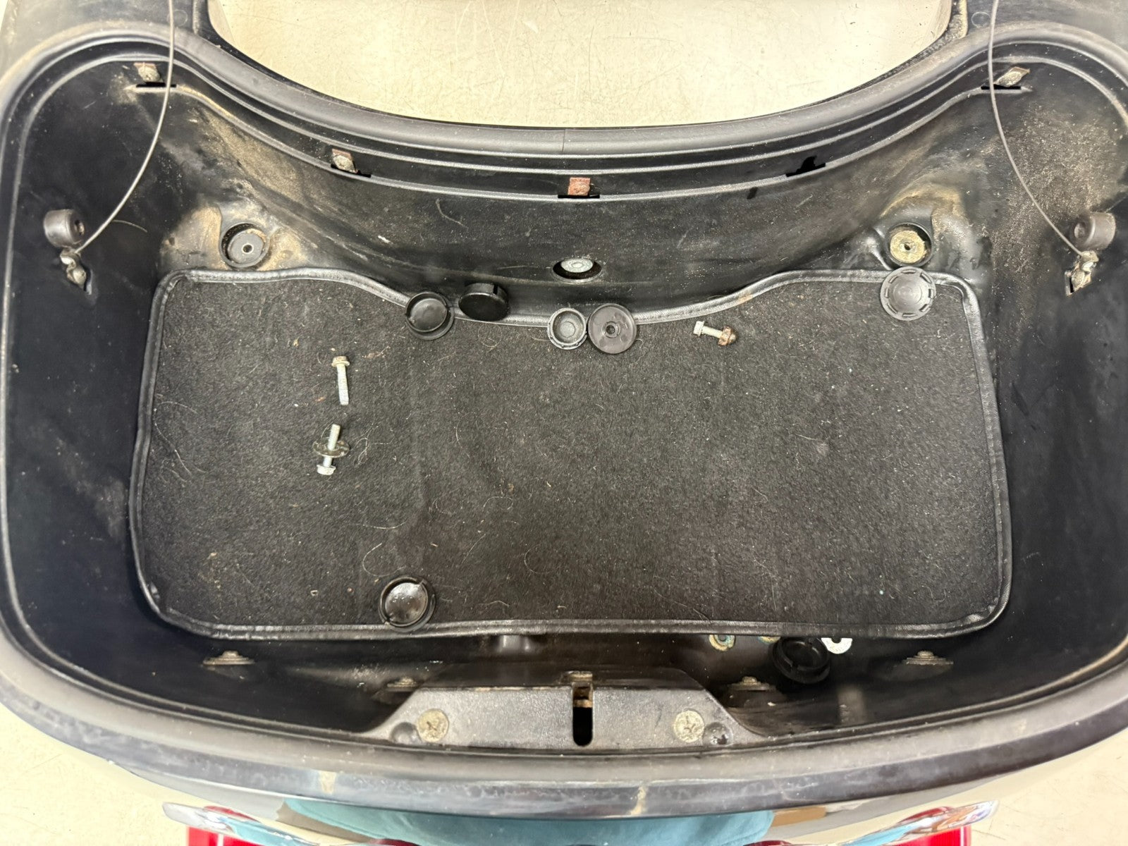 2001 HONDA VALKYRIE INTERSTATE Trunk Luggage Speaker Lid Storage Box W/ key