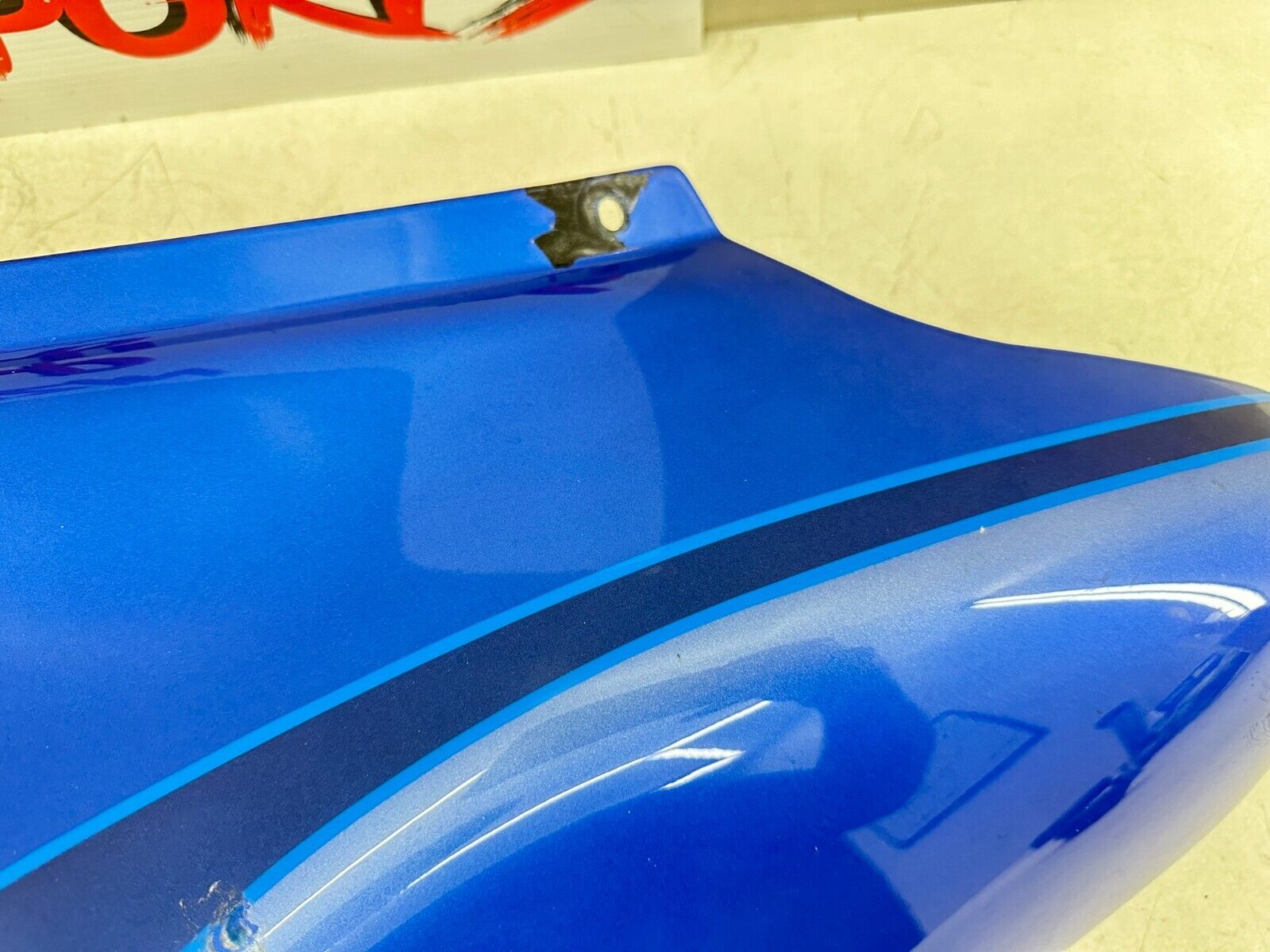 2007 Harley Electra Glide CVO Outer Batwing Fairing Cowl Lightning Blue Pearl