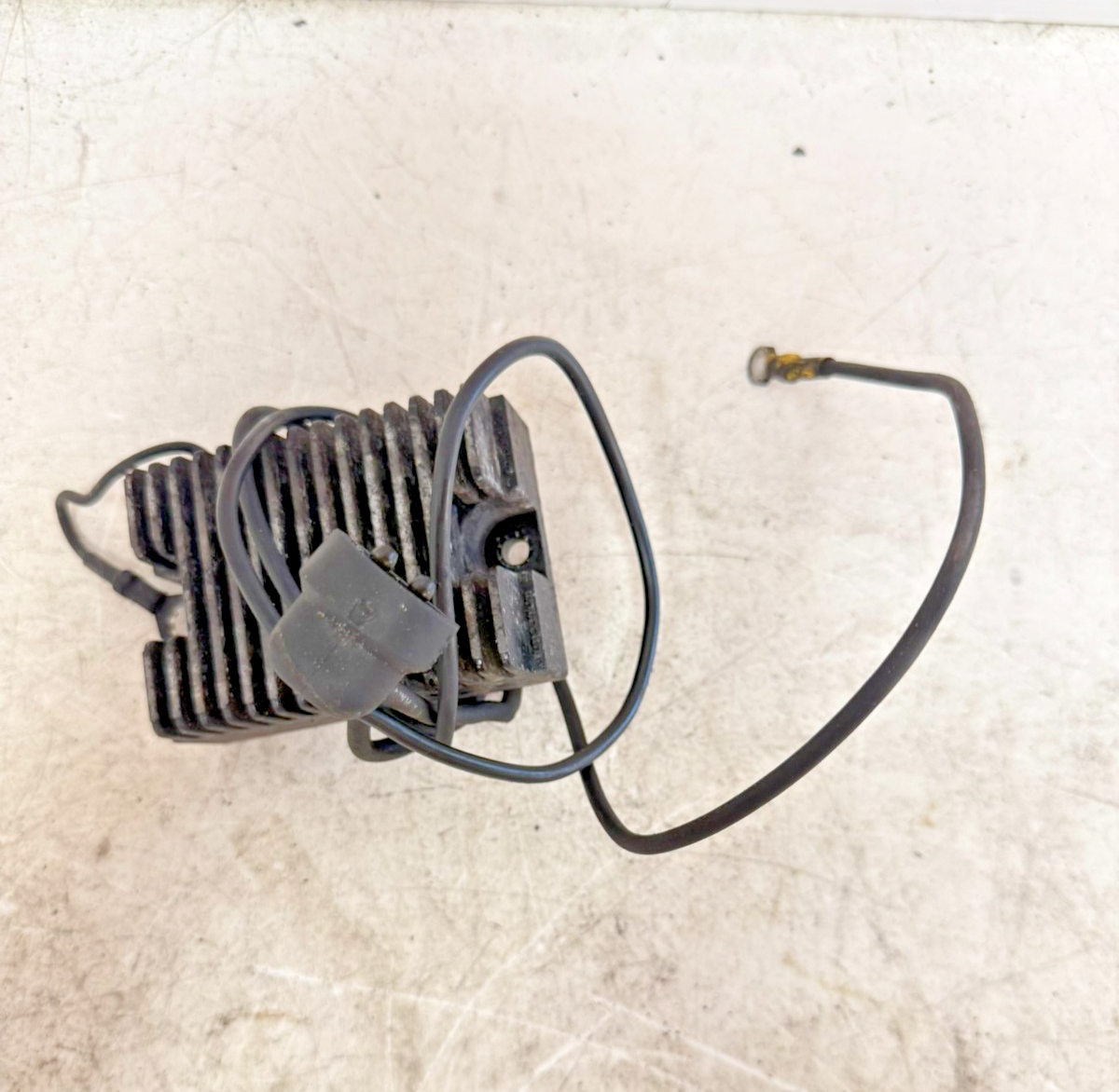 1997 HARLEY DAVIDSON SOFTAIL Voltage Regulator Rectifier
