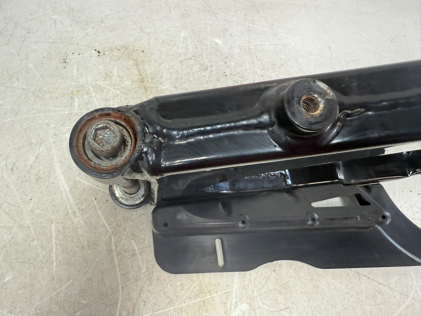 2003 Harley Davidson Sportster OEM Rear Swingarm Swing Arm Suspension Axle Bolt