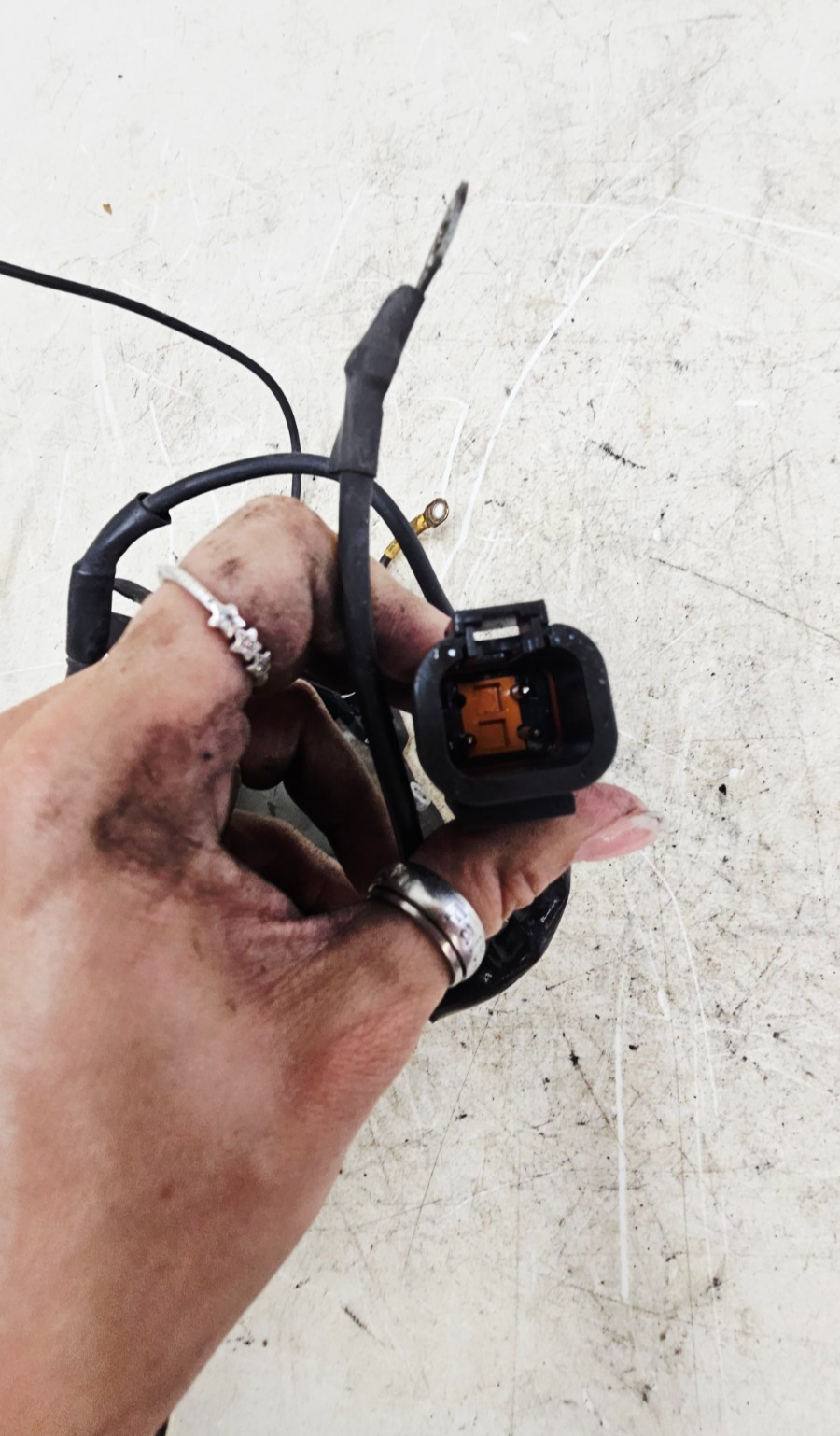 2002 HARLEY SOFTAIL Voltage Regulator Rectifier