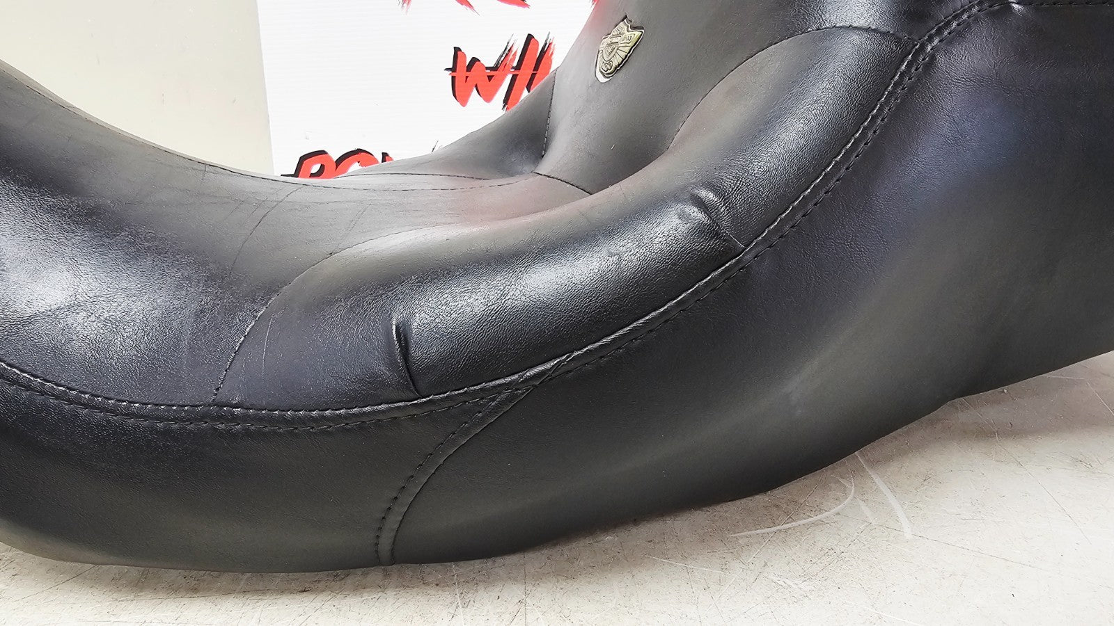2003 HARLEY ELECTRA GLIDE Passenger Driver Seat Saddle