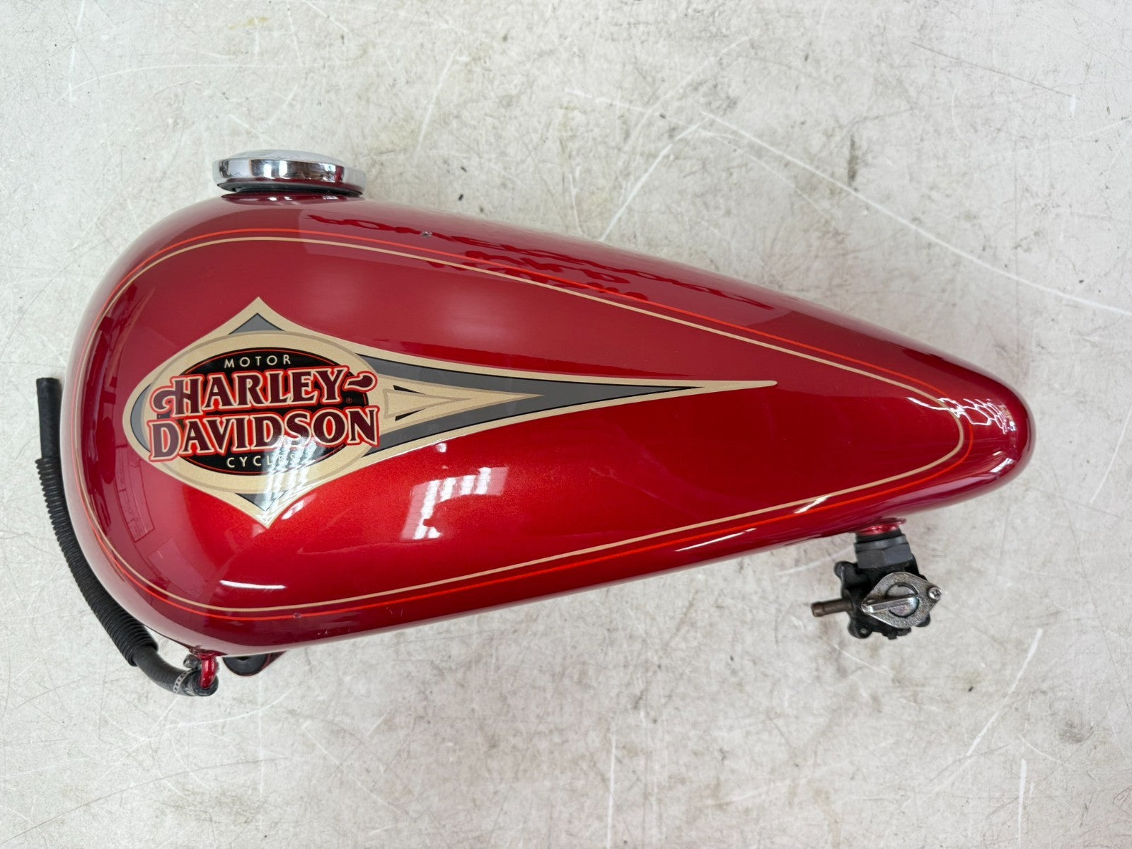 1997 HARLEY DAVIDSON SOFTAIL OEM Left Right Split Gas Fuel Tank