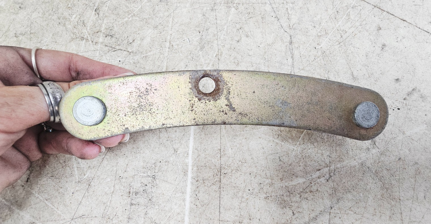 2000 HARLEY SOFTAIL DEUCE Rear Fender Mounting Bracket Support