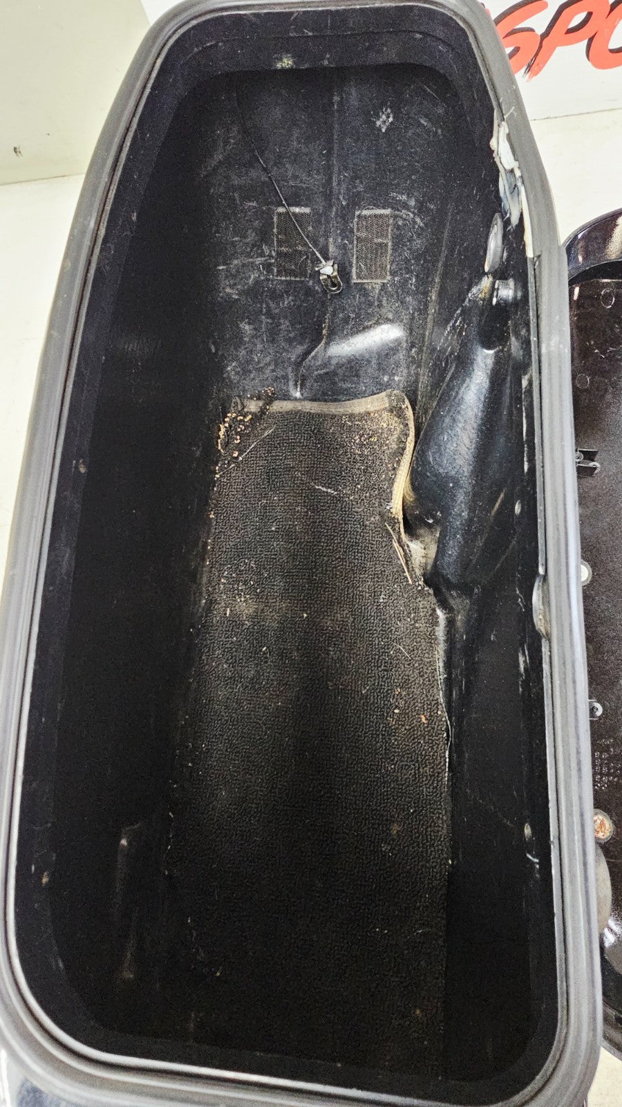 2000 HONDA VALKYRIE INTERSTATE Left Saddlebag Hard Side w/ Lid & Luggage Case