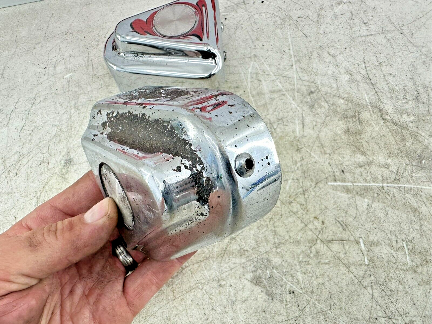 2002 HARLEY SOFTAIL Rear Axle Swing Arm Cover Guard